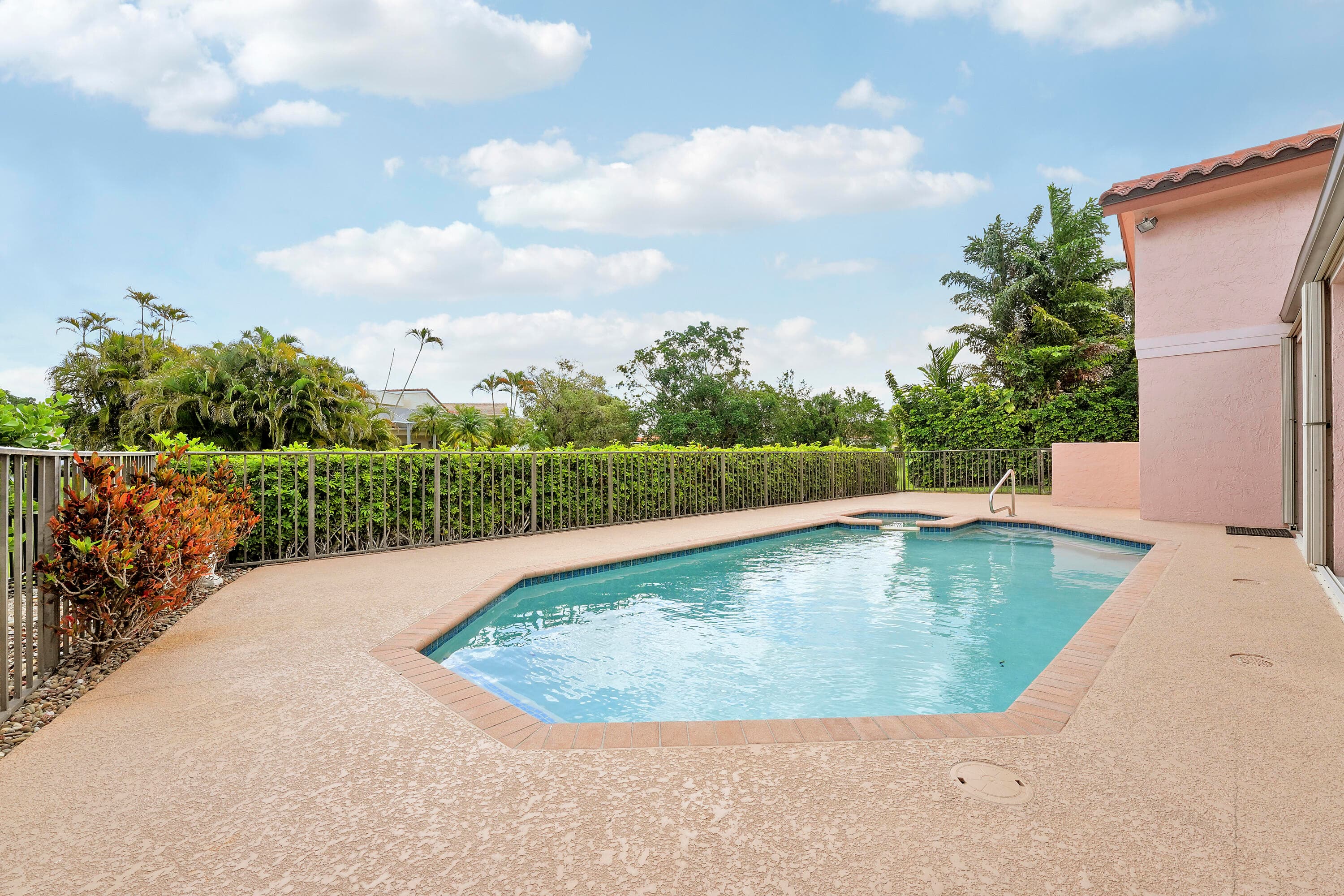 7762 La Corniche Circle, Boca Raton, FL 33433 — photo 29 of 39