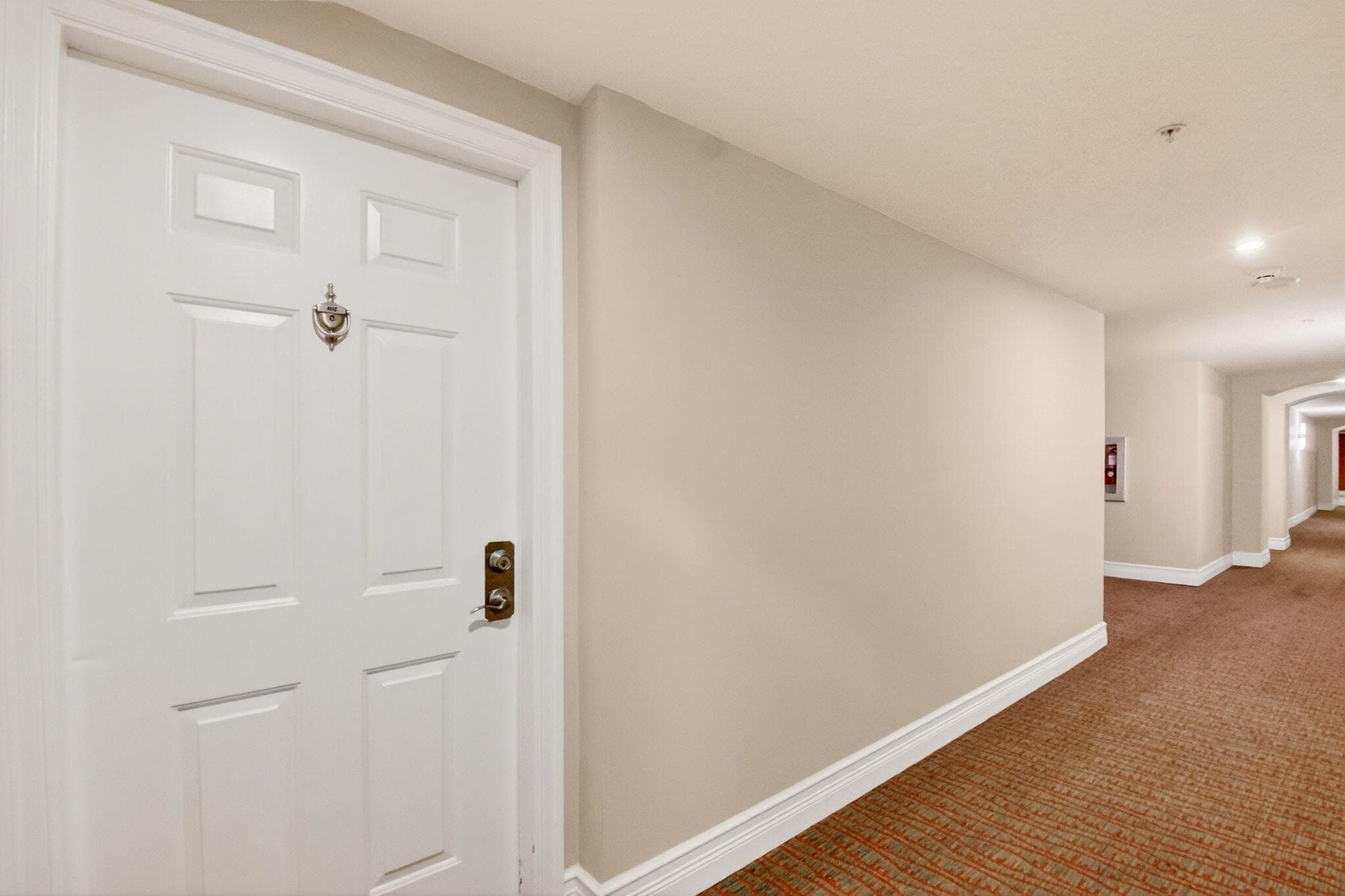 651 Okeechobee Boulevard 402, West Palm Beach, FL 33401 — photo 2 of 41