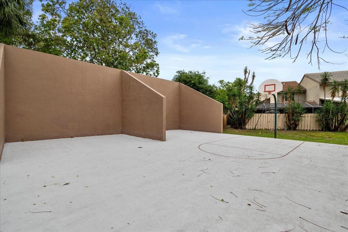 11214 Marjoram Drive, Palm Beach Gardens, FL 33418 — photo 32 of 33