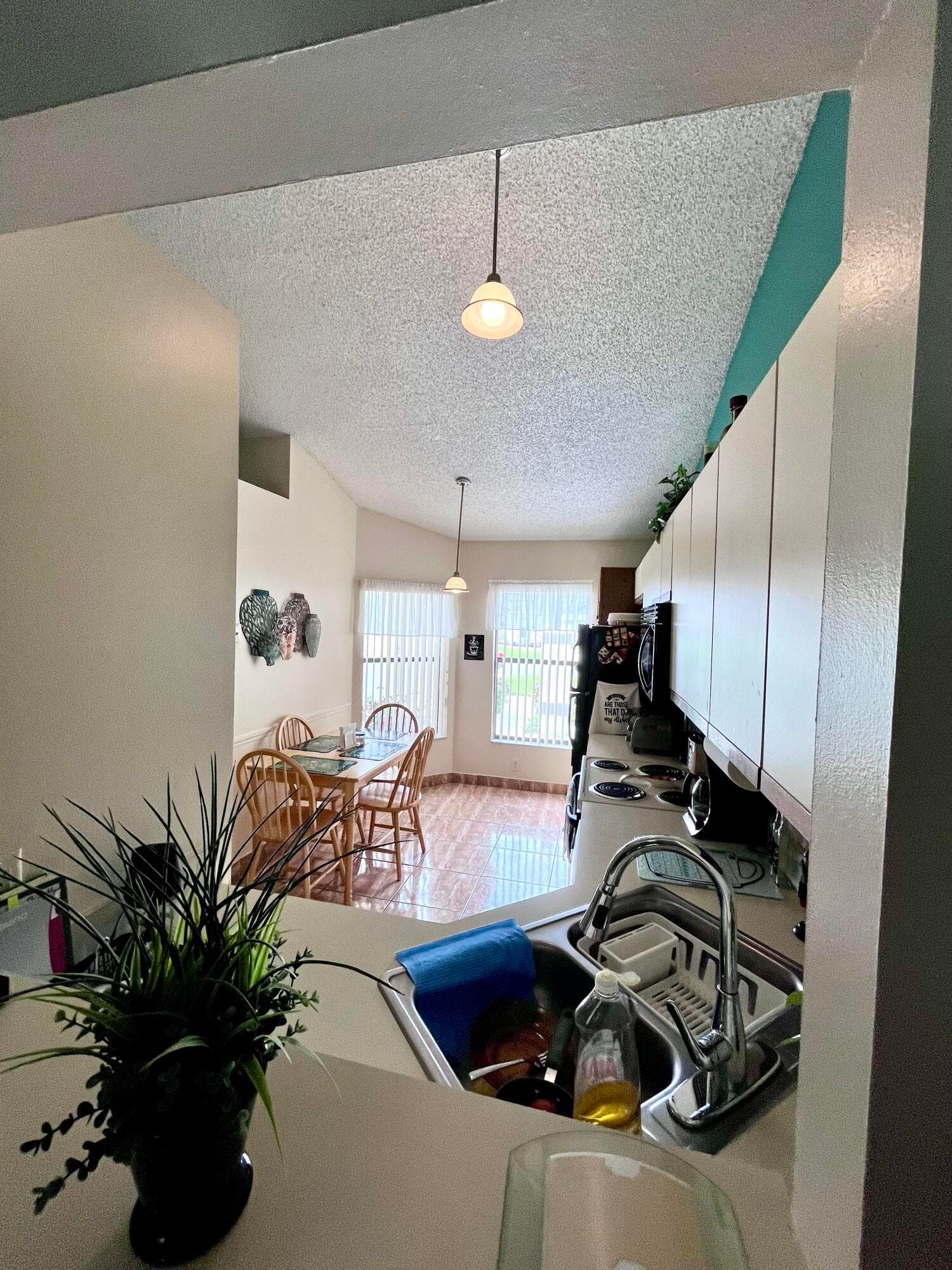 29 Lakepointe Circle, Kissimmee, FL 34743 — photo 16 of 43