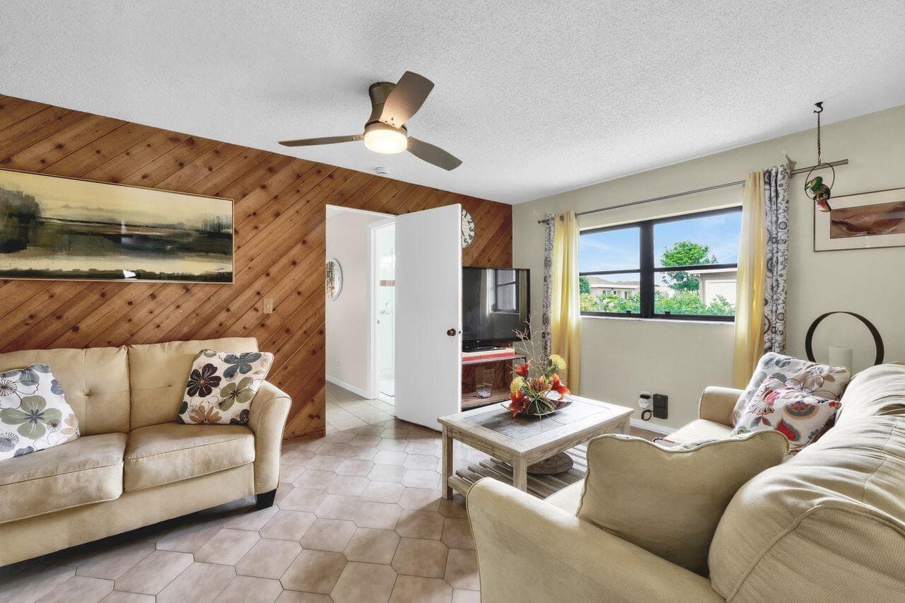 14765 Country Lane, Delray Beach, FL 33484 — photo 15 of 47