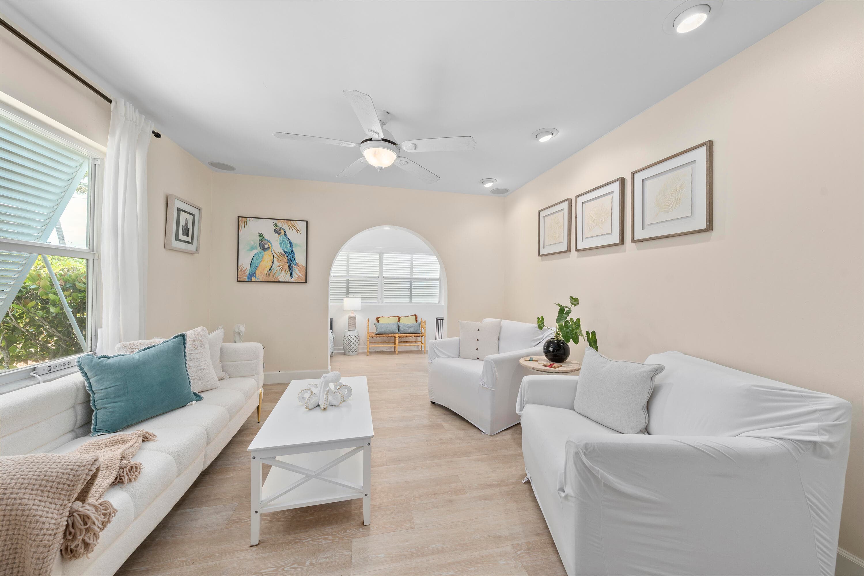 205 N 18th Ave Avenue N, Lake Worth Beach, FL 33460 — photo 9 of 29