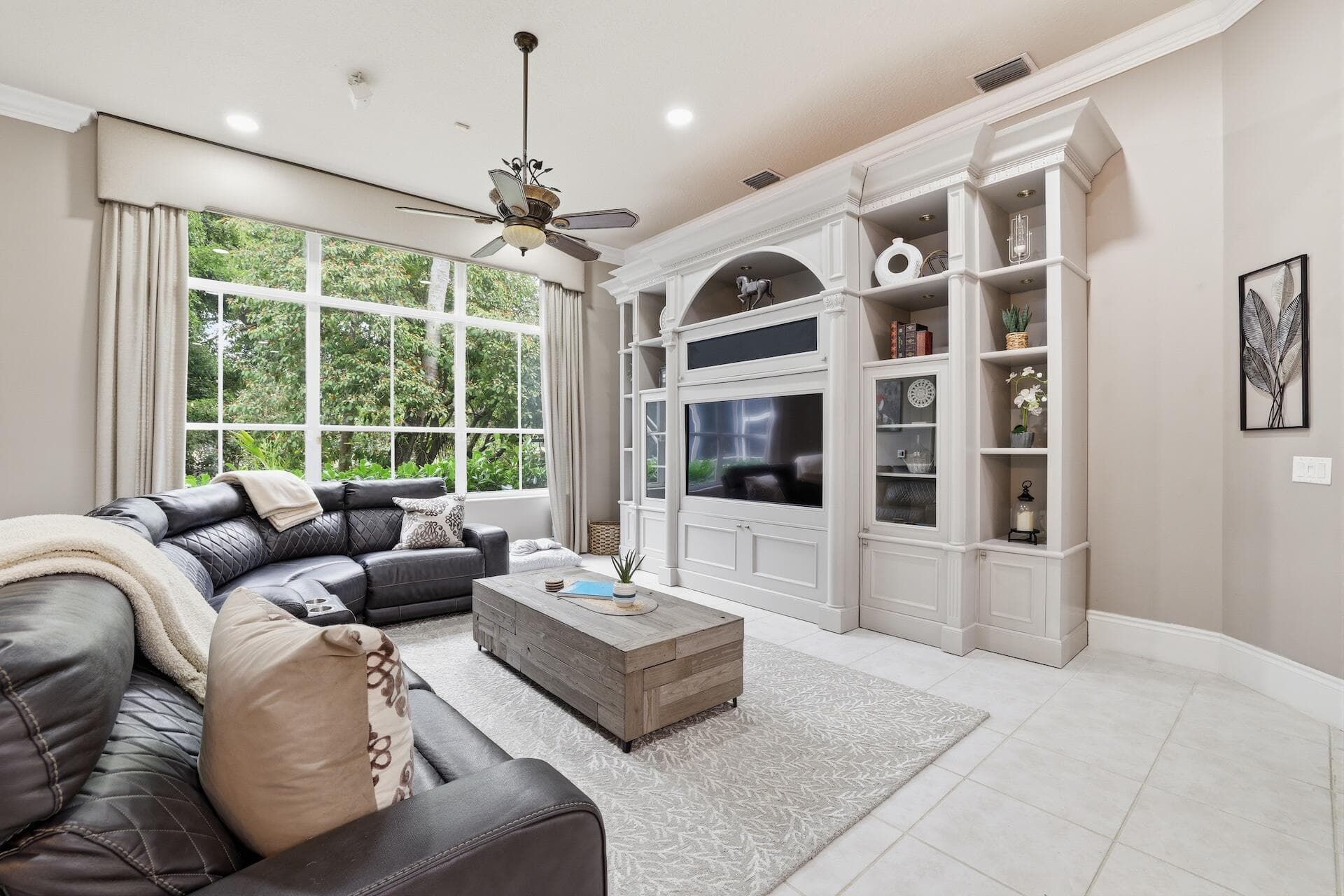 856 Forest Glen Lane, Wellington, FL 33414 — photo 4 of 36