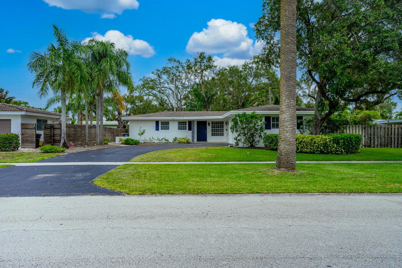 276 SW 7th Avenue, Boca Raton, FL 33486 — photo 9 of 44