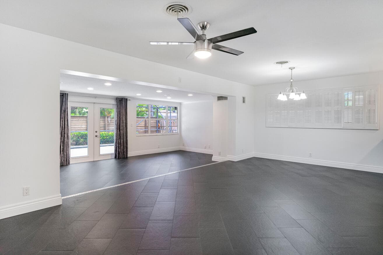 276 SW 7th Avenue, Boca Raton, FL 33486 — photo 13 of 44
