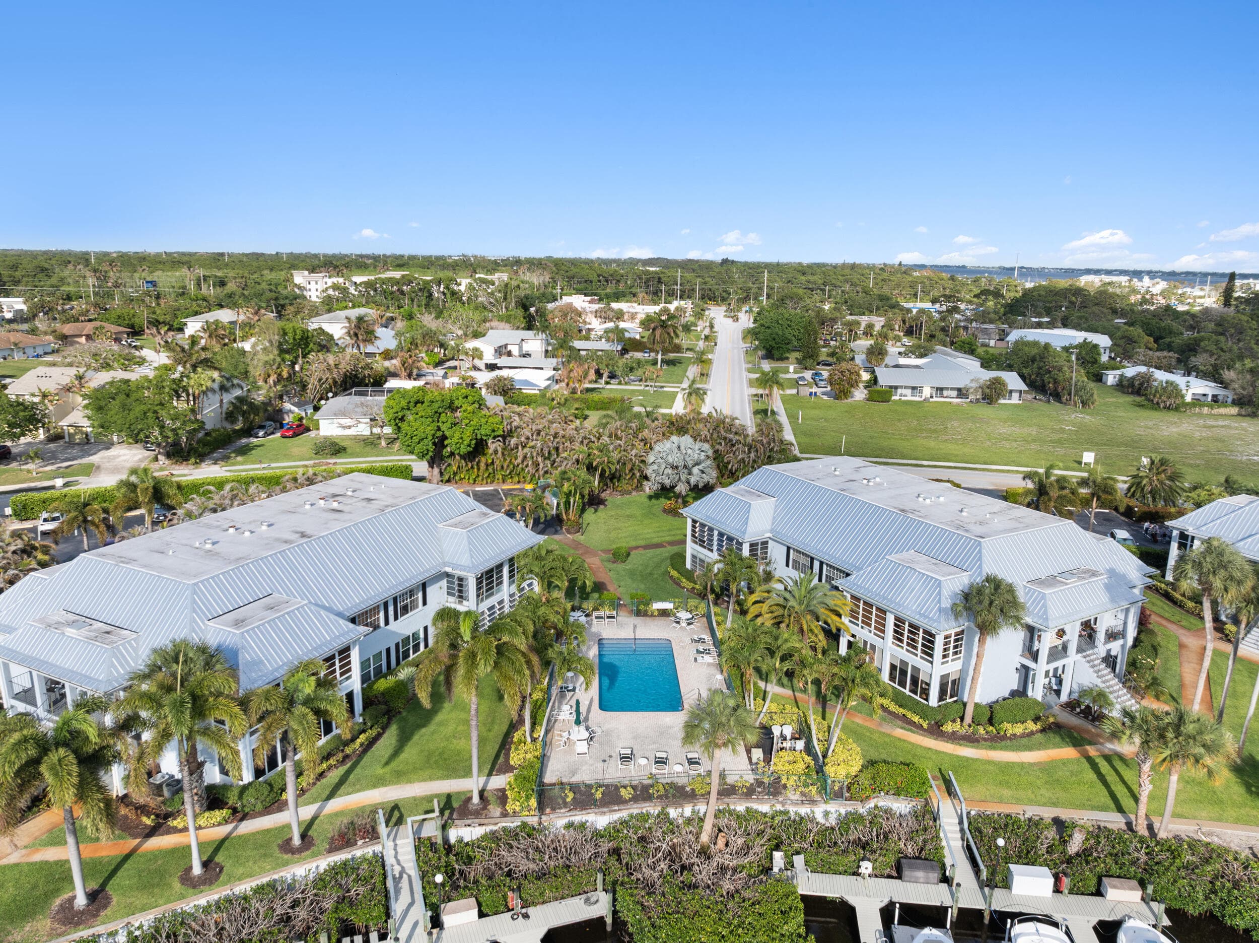 934 NW Spruce Ridge Drive 2, Stuart, FL 34994 — photo 19 of 34