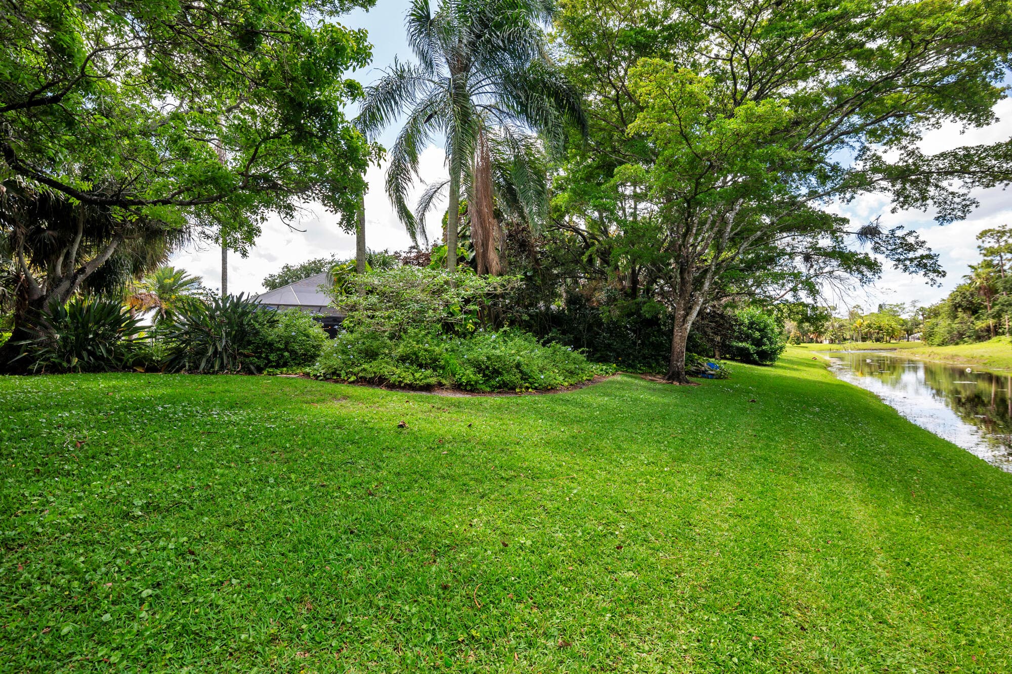 13739 Ishnala Circle, Wellington, FL 33414 — photo 34 of 49