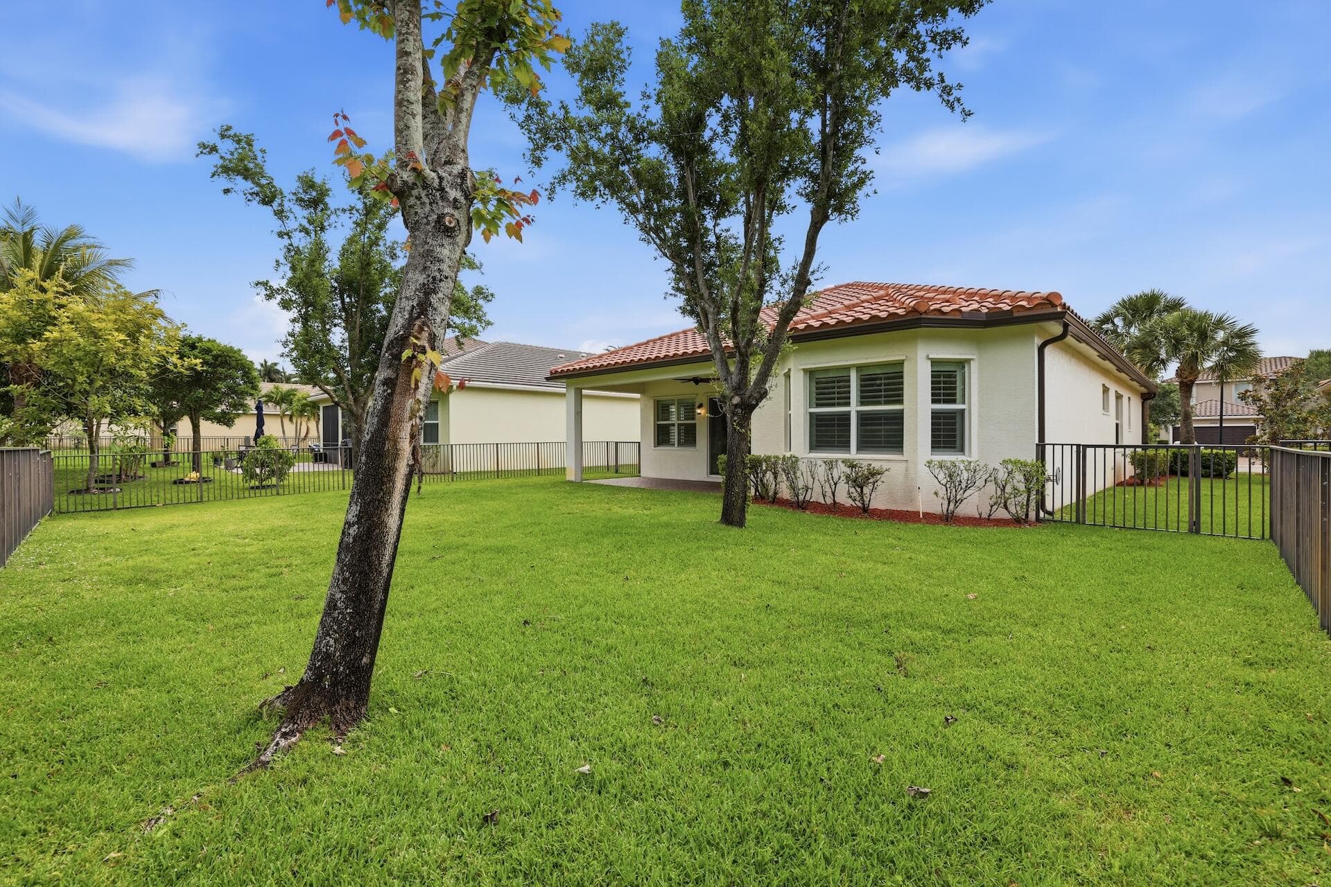 2106 Belcara Court, West Palm Beach, FL 33411 — photo 26 of 36