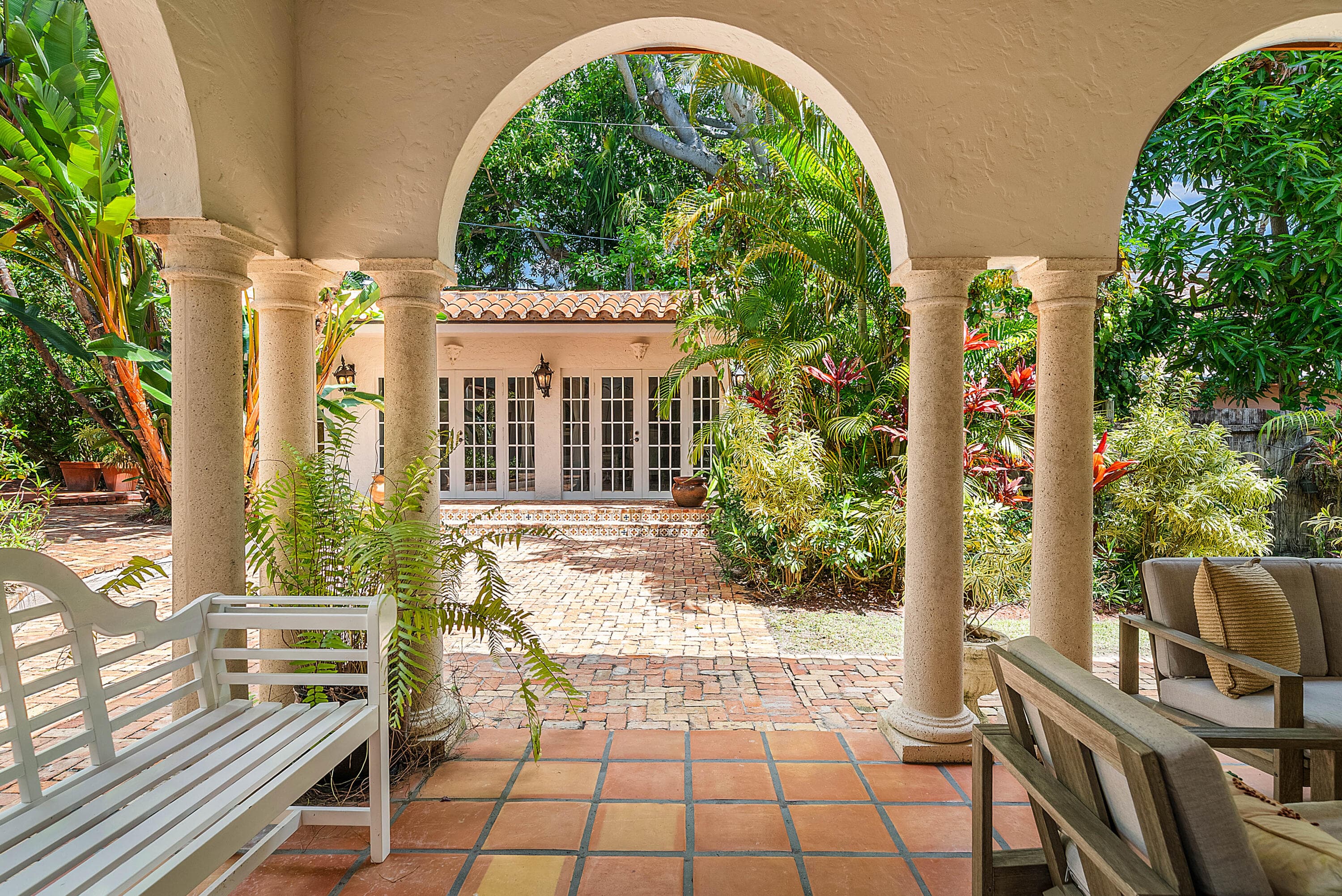 255 Cordova Road, West Palm Beach, FL 33401 — photo 3 of 49
