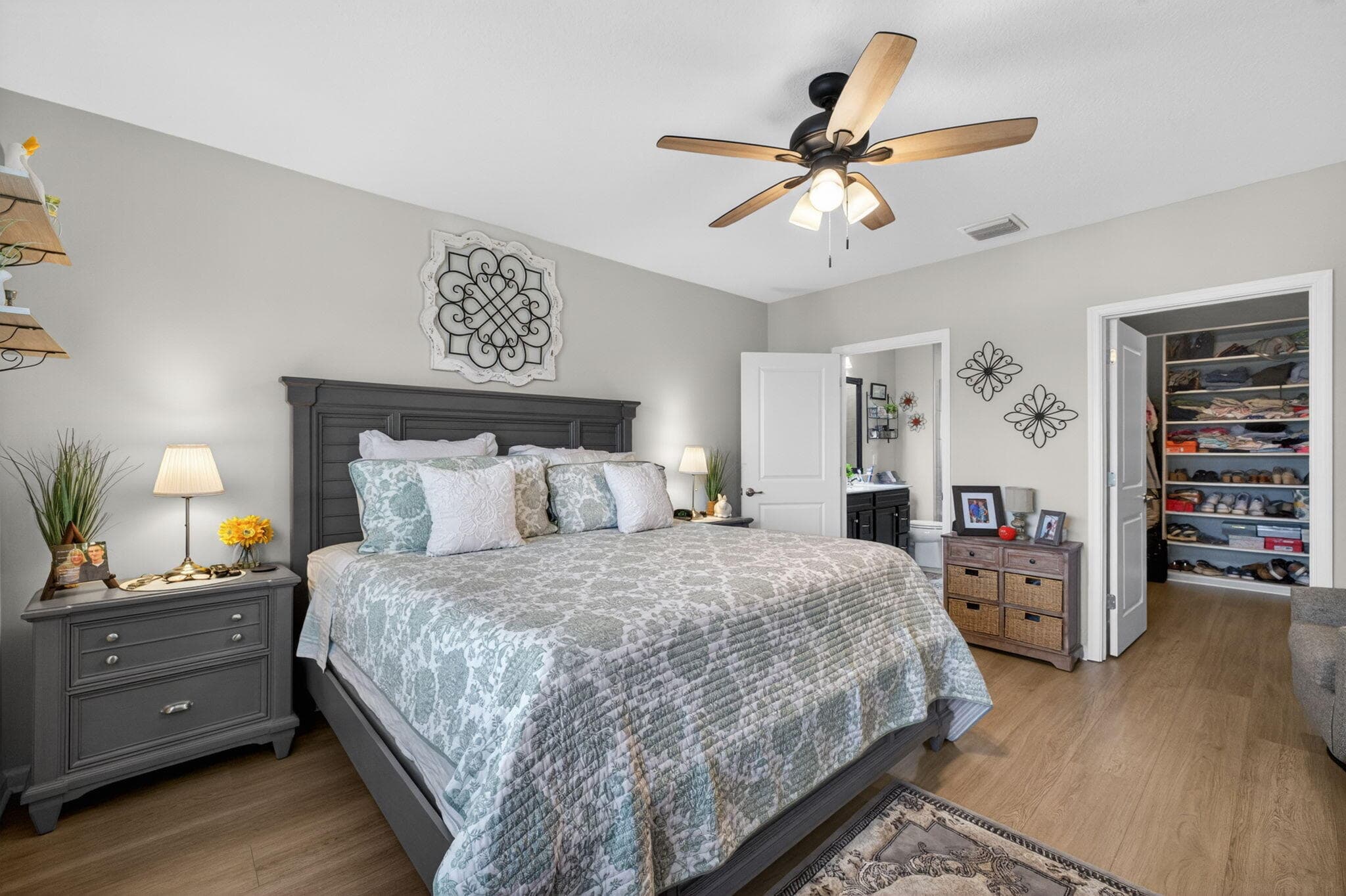 9400 SW Libertas Way, Port St. Lucie, FL 34987 — photo 19 of 46