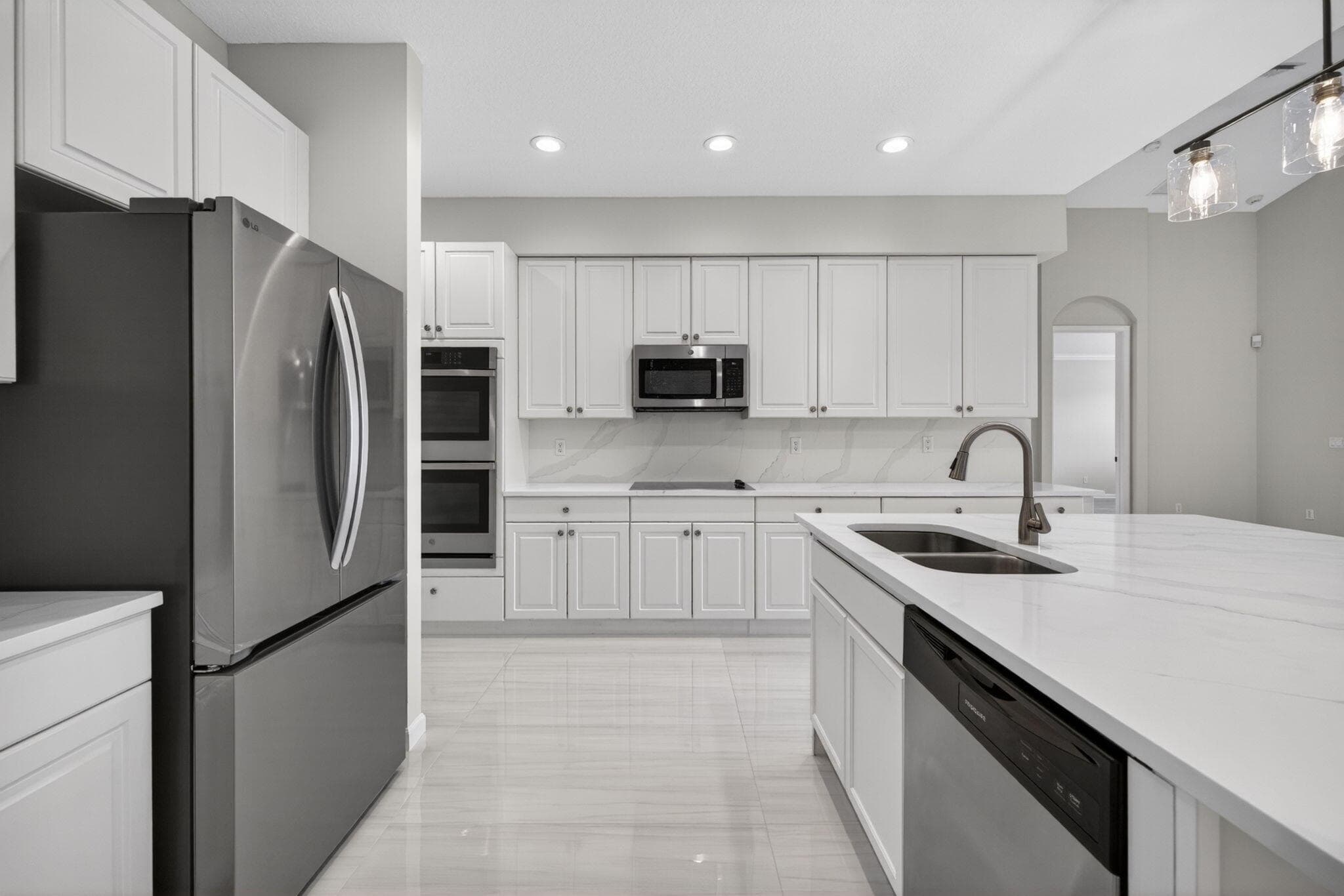 2237 SW Newport Isles Boulevard, Port St. Lucie, FL 34953 — photo 15 of 49