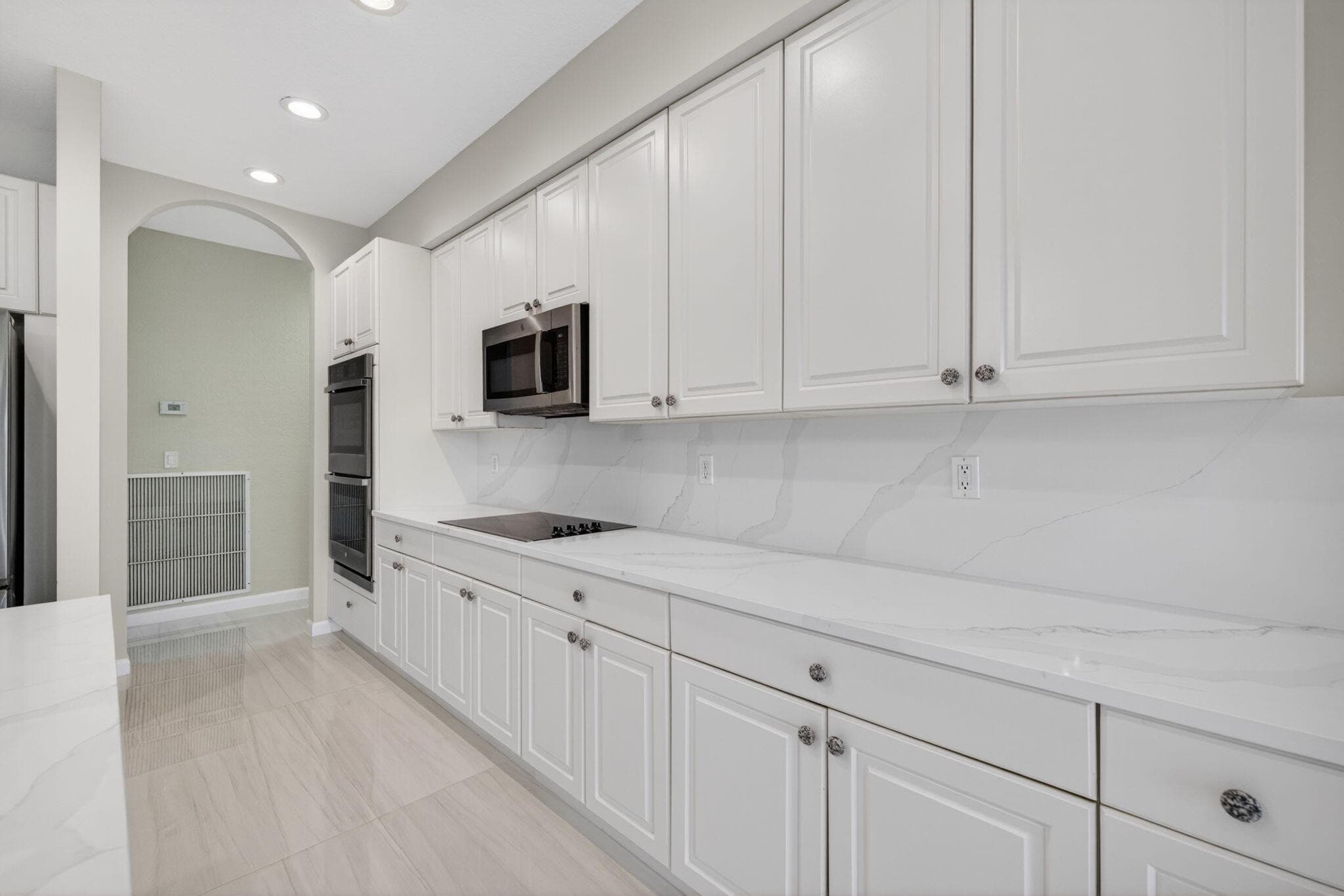 2237 SW Newport Isles Boulevard, Port St. Lucie, FL 34953 — photo 19 of 49