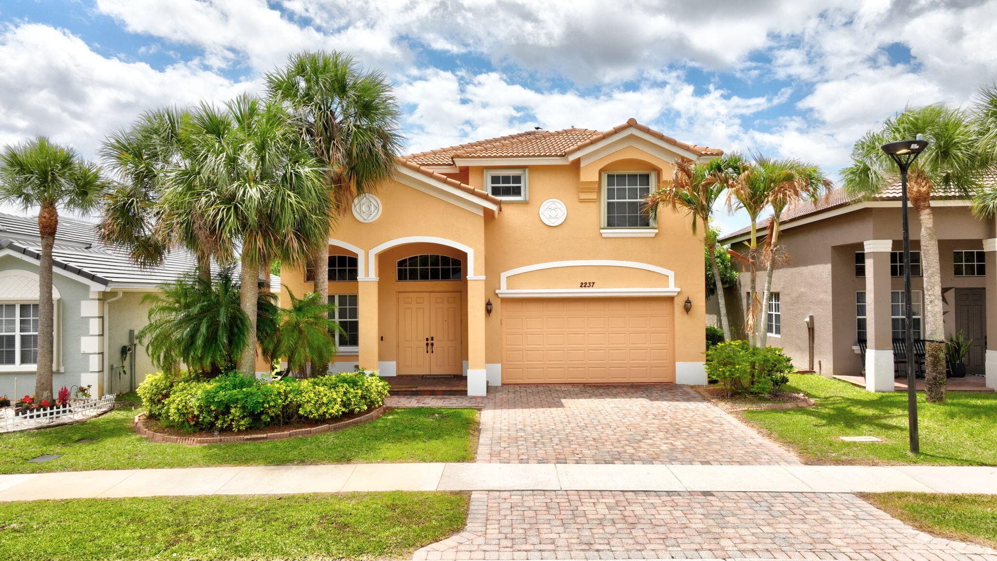 2237 SW Newport Isles Boulevard, Port St. Lucie, FL 34953 — photo 1 of 49