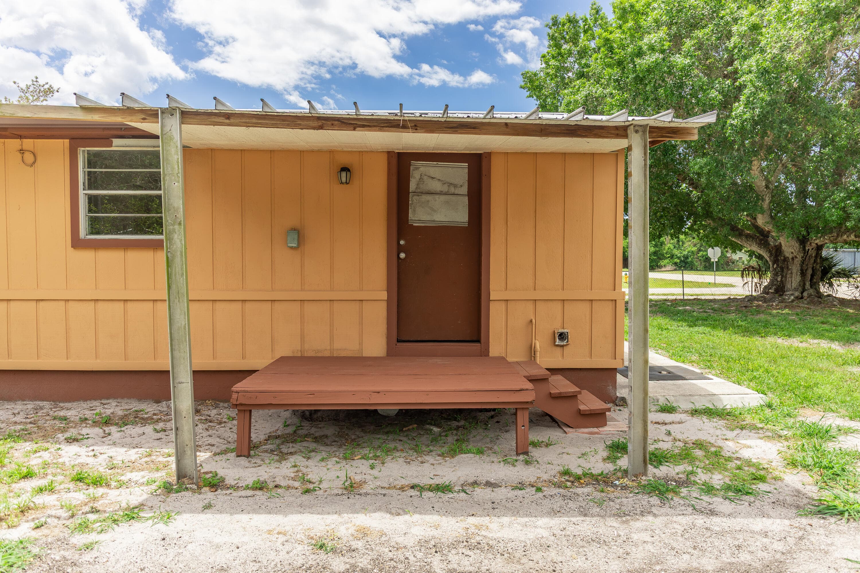612 SW 9th Street, Okeechobee, FL 34974 — photo 16 of 52