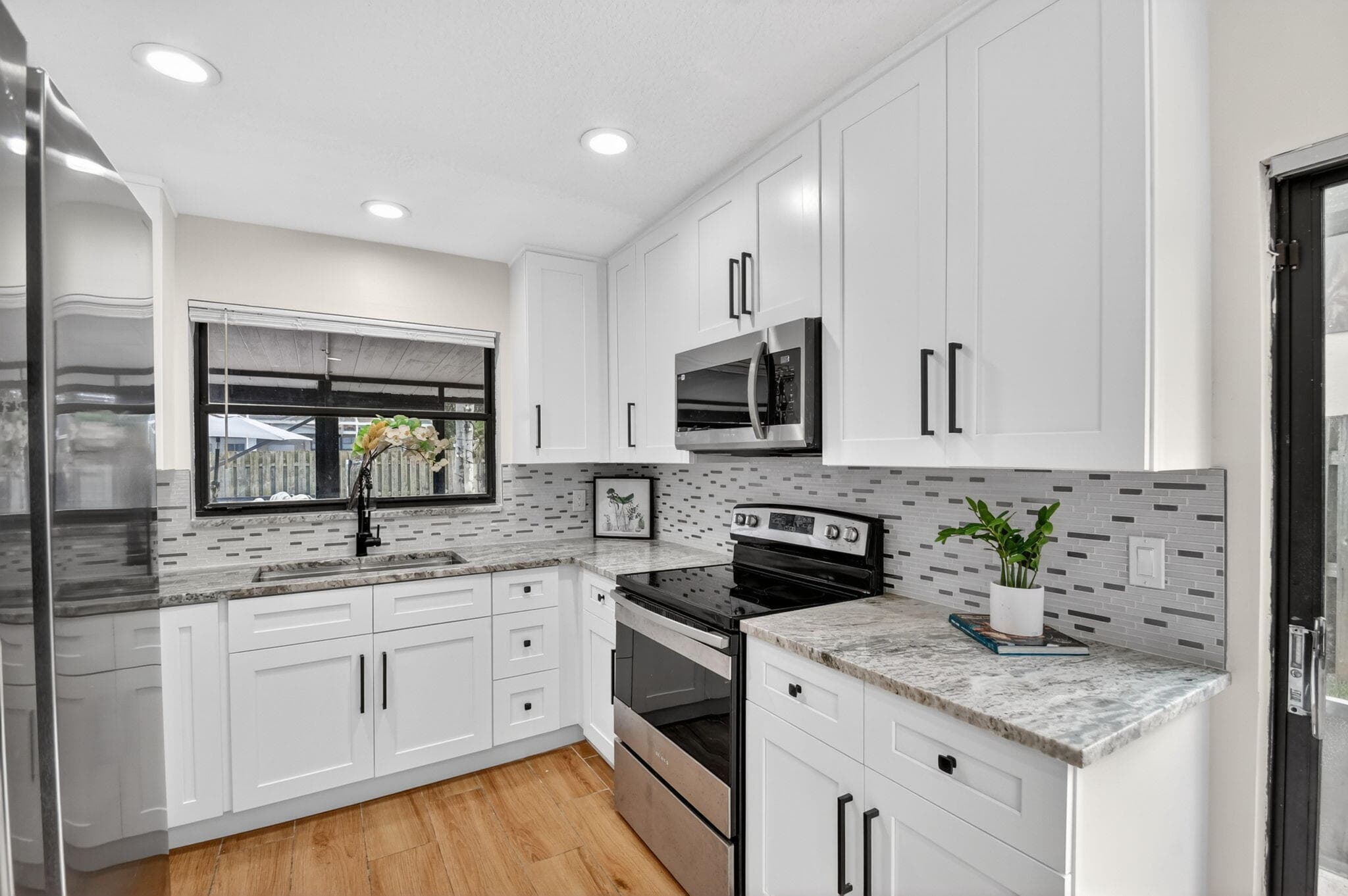 12260 Old Country Road S, Wellington, FL 33414 — photo 17 of 65