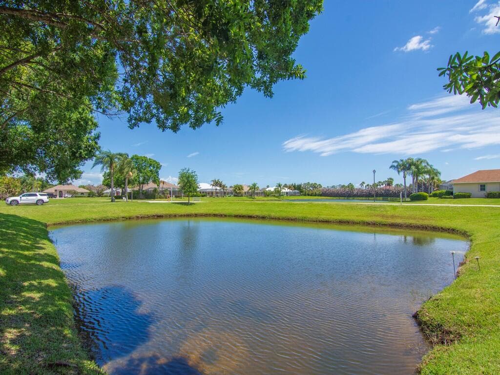 6535 35th Place, Vero Beach, FL 32966 — photo 7 of 38
