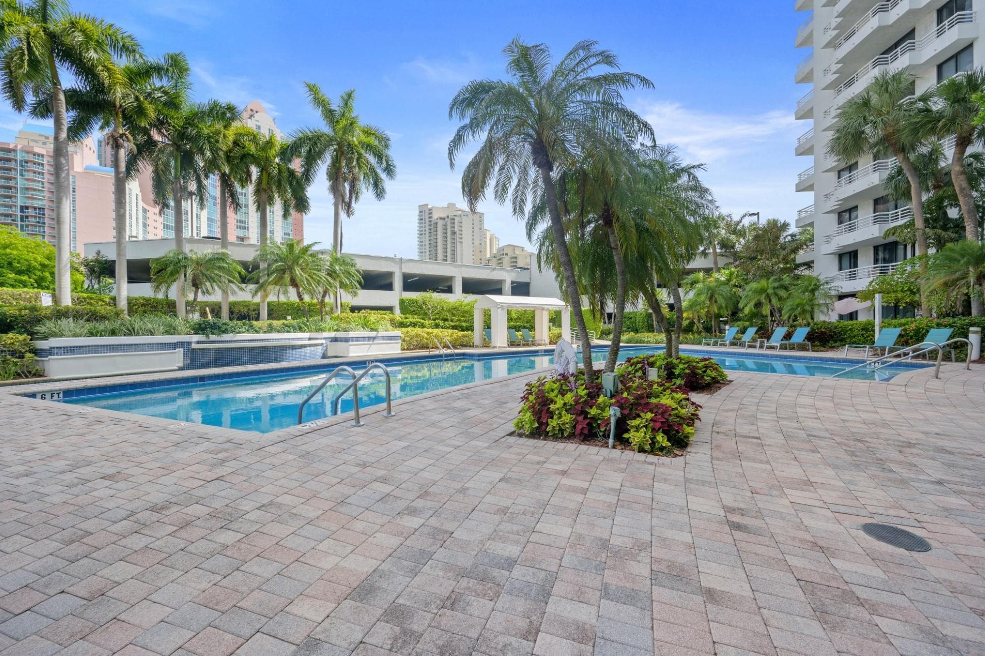 3300 NE 192nd Street 915, Aventura, FL 33180 — photo 23 of 27