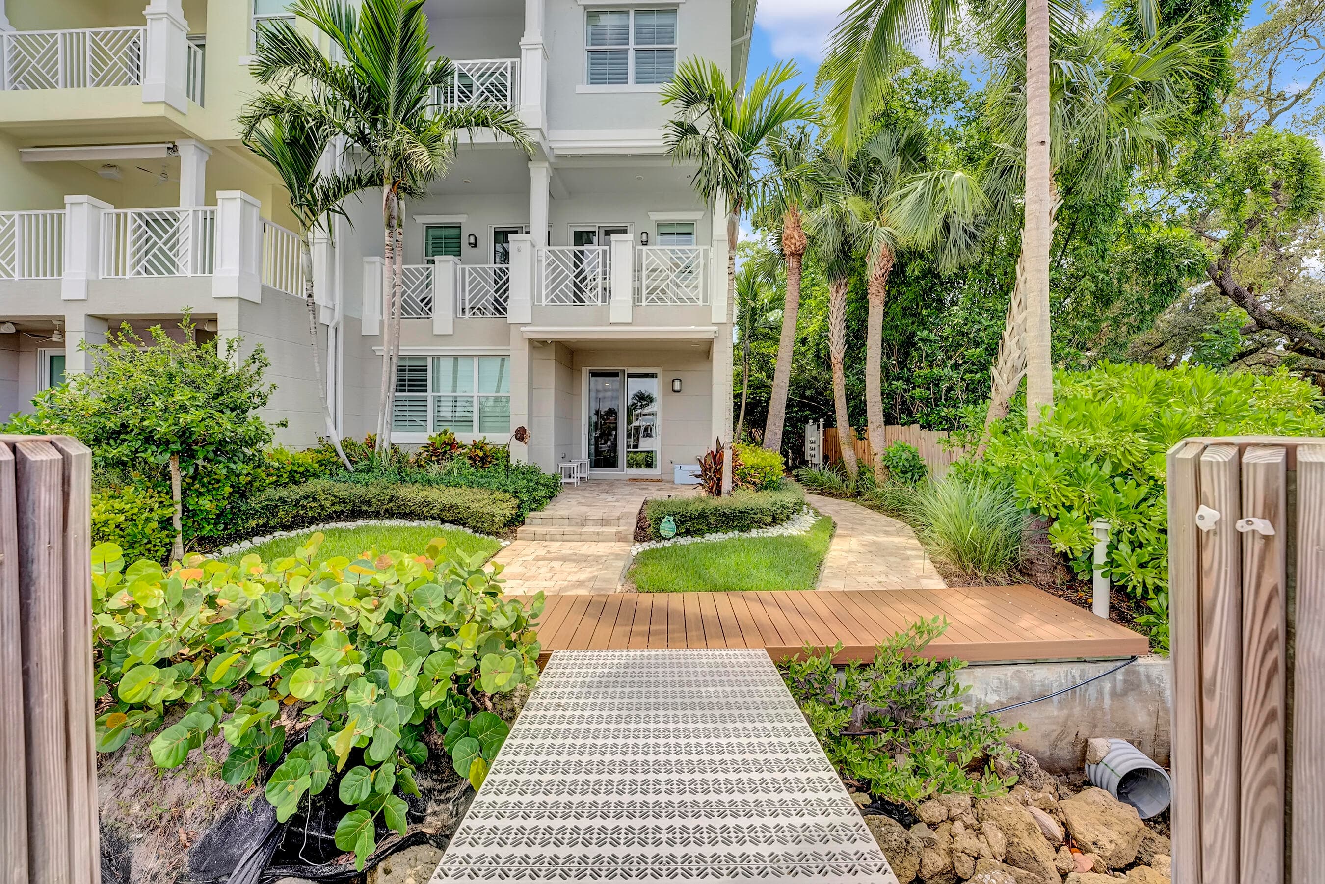 1045 Harbor Villas Drive 5, North Palm Beach, FL 33408 — photo 14 of 71