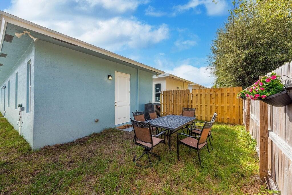 2665 Hiawatha Avenue, Westgate, FL 33409 — photo 26 of 28