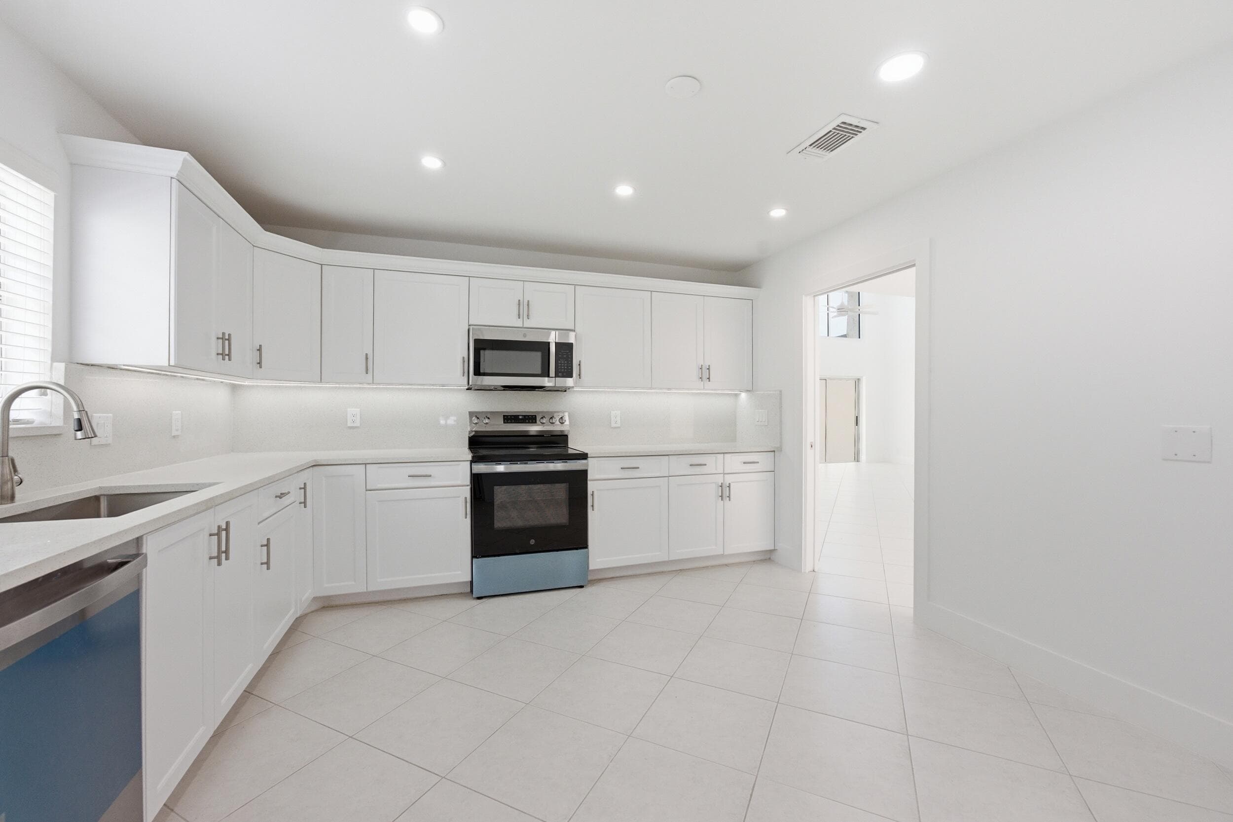 9258 Vista Del Lago A, Boca Raton, FL 33428 — photo 10 of 28
