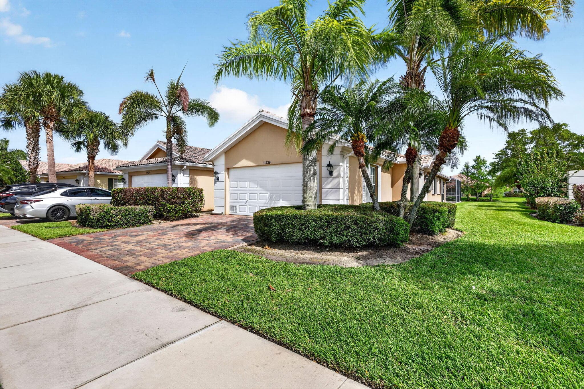11439 SW Pembroke Drive, Port St. Lucie, FL 34987 — photo 4 of 67