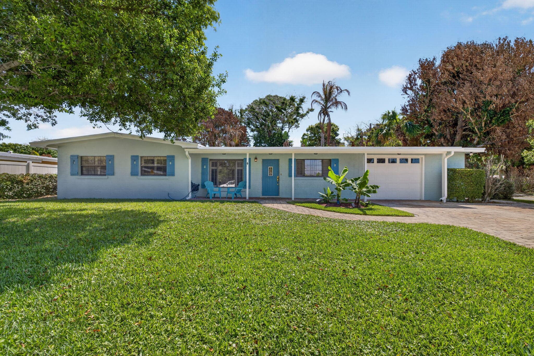 3040 Summit Street, Fort Pierce, FL 34982 — photo 1 of 43