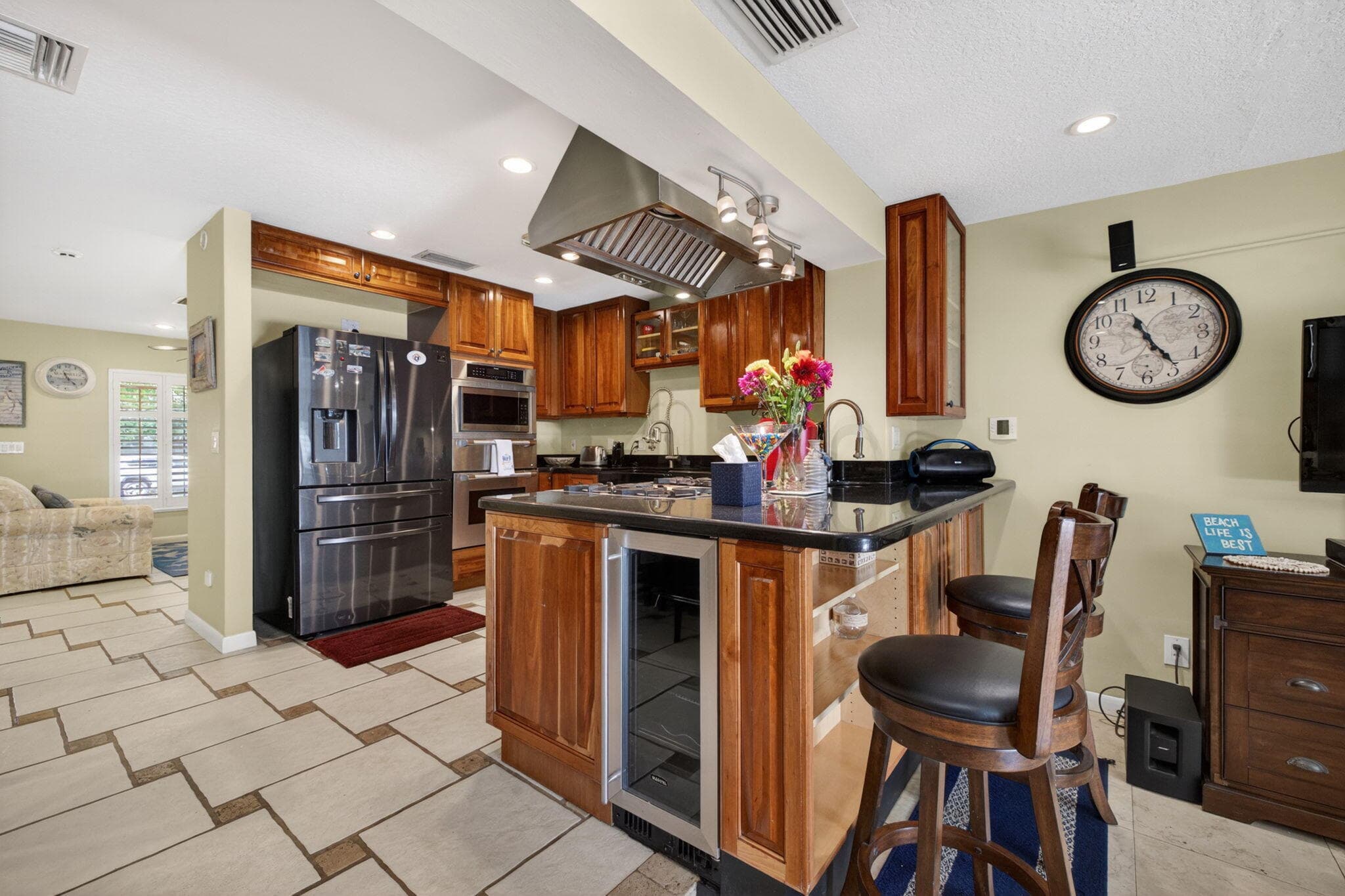 3040 Summit Street, Fort Pierce, FL 34982 — photo 10 of 43