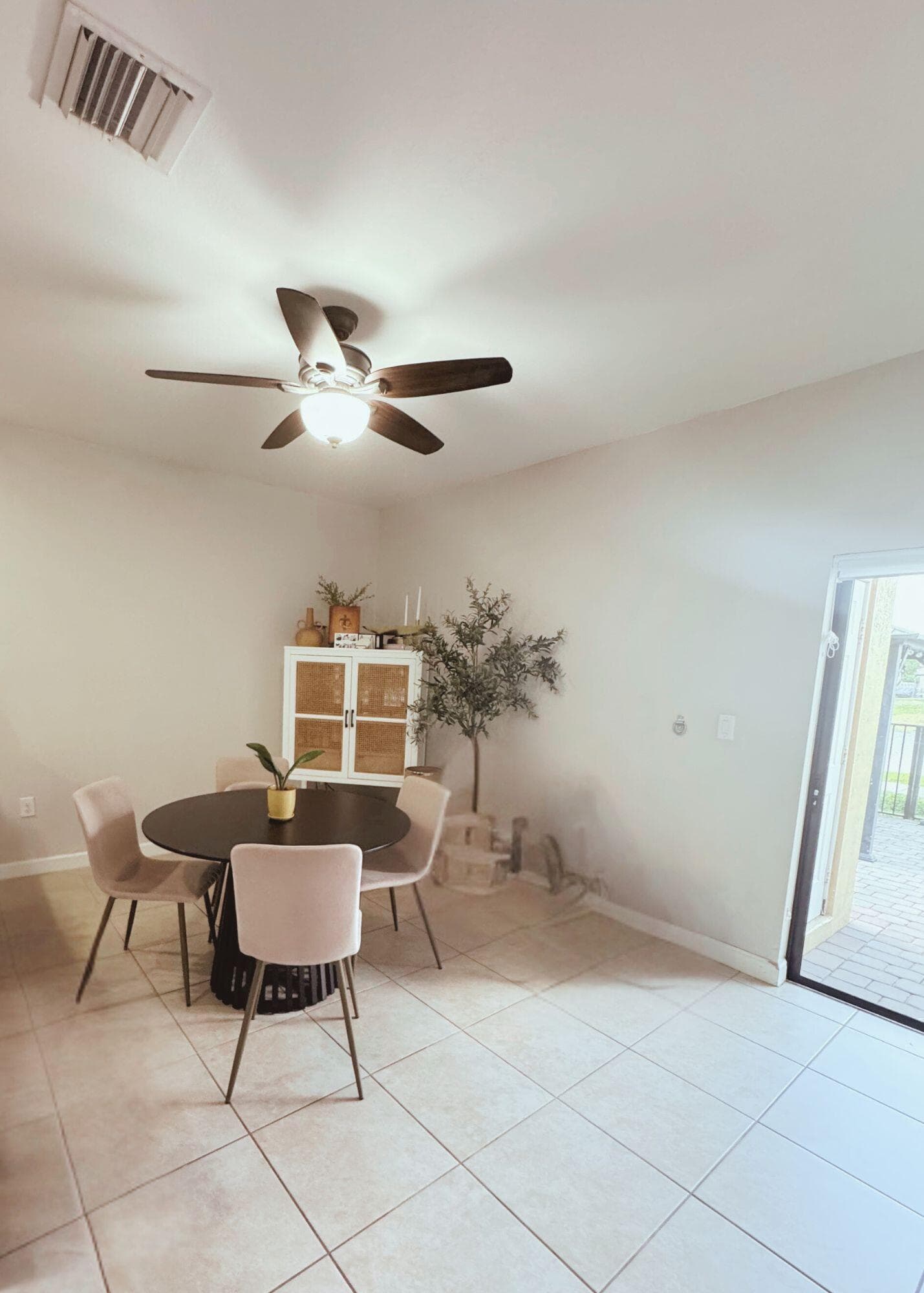 504 SE 32nd Avenue, Homestead, FL 33033 — photo 6 of 14