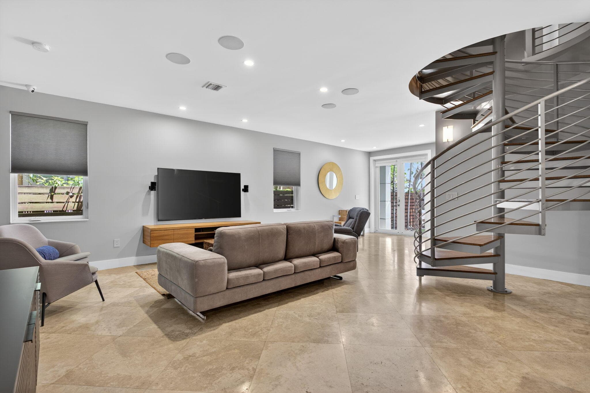915 SE 2nd Court, Fort Lauderdale, FL 33301 — photo 38 of 65