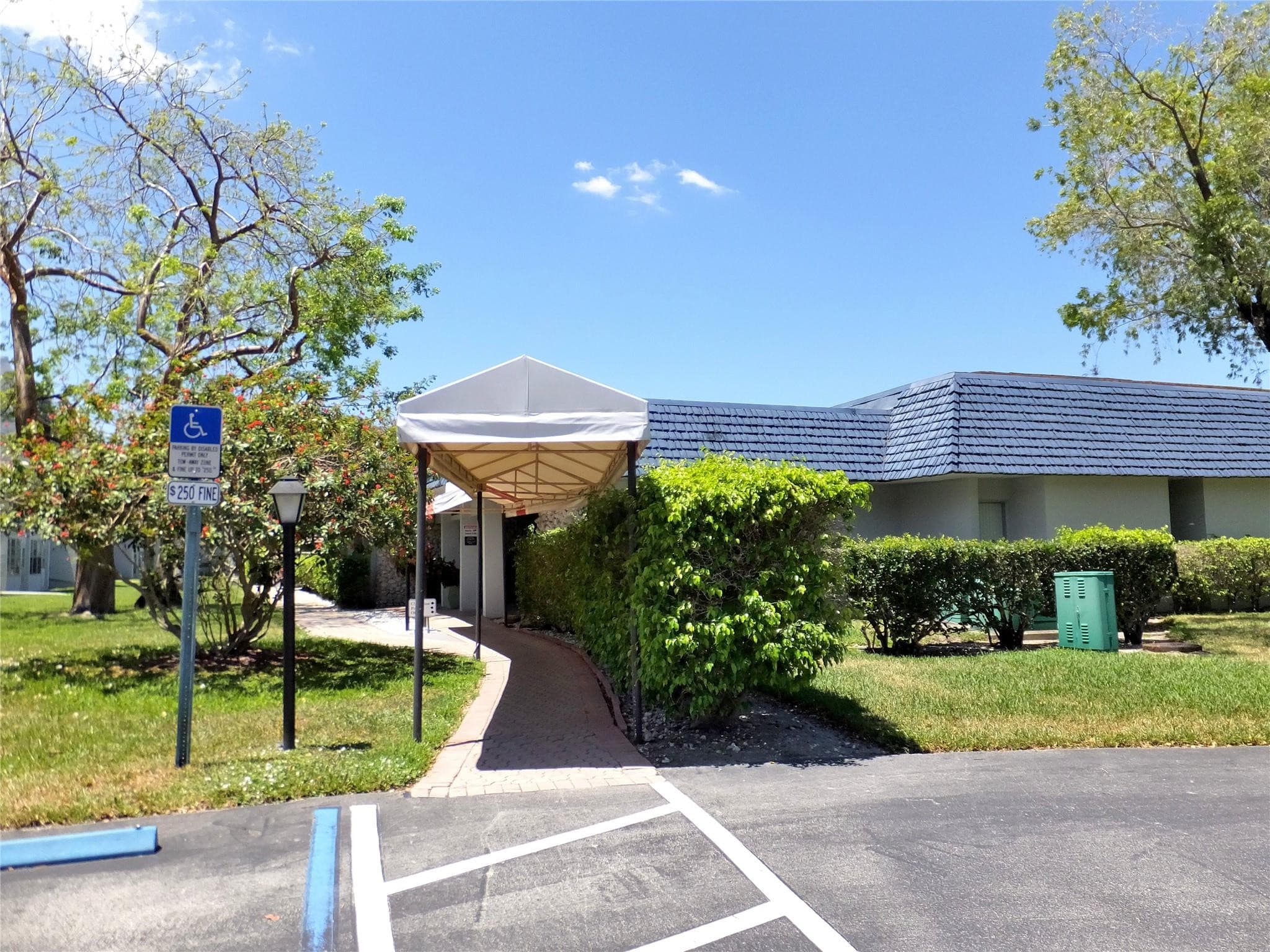 7807 Golf Circle Drive 306, Margate, FL 33063 — photo 25 of 34