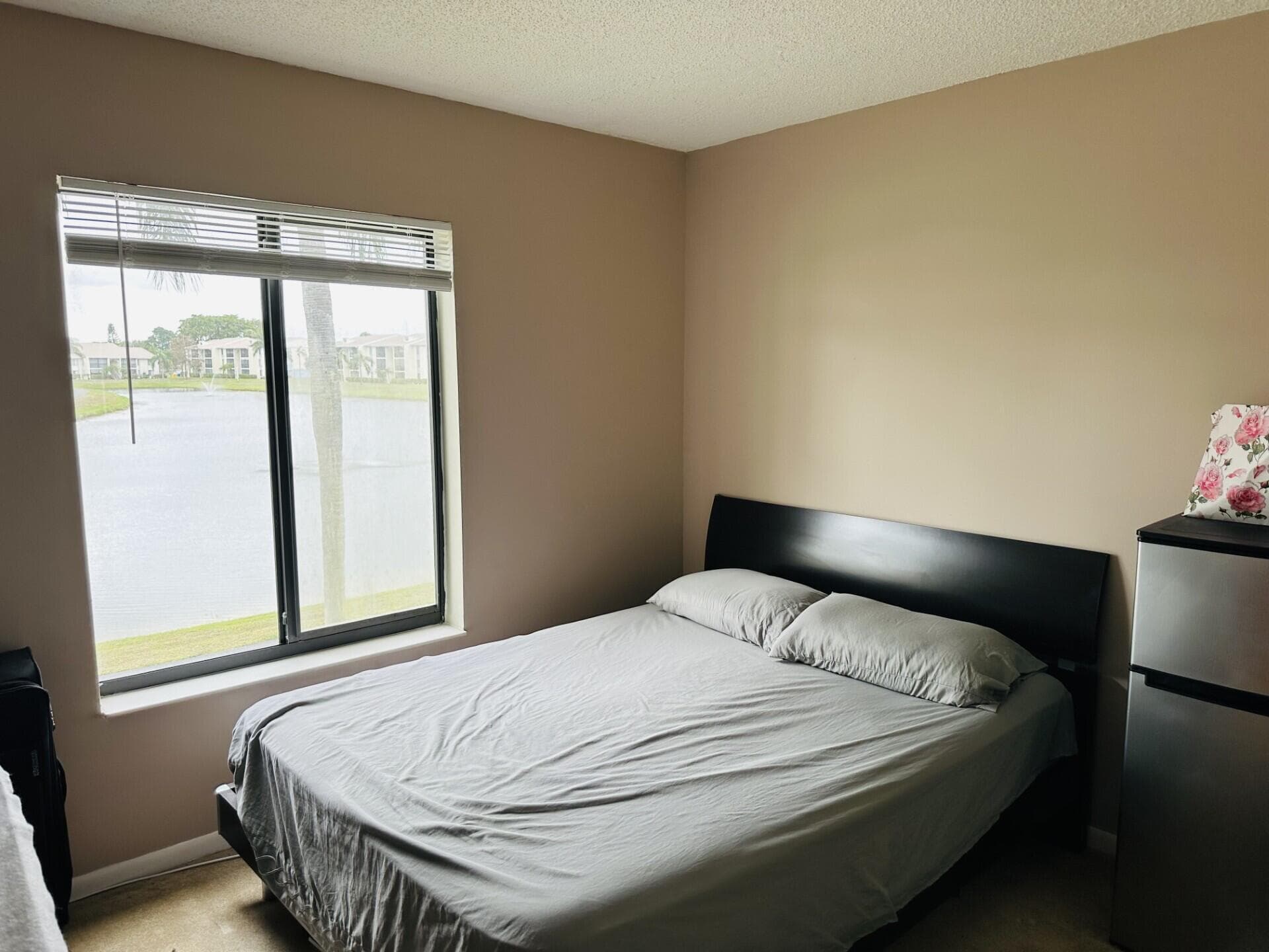 1110 Green Pine Boulevard B2, West Palm Beach, FL 33409 — photo 5 of 11