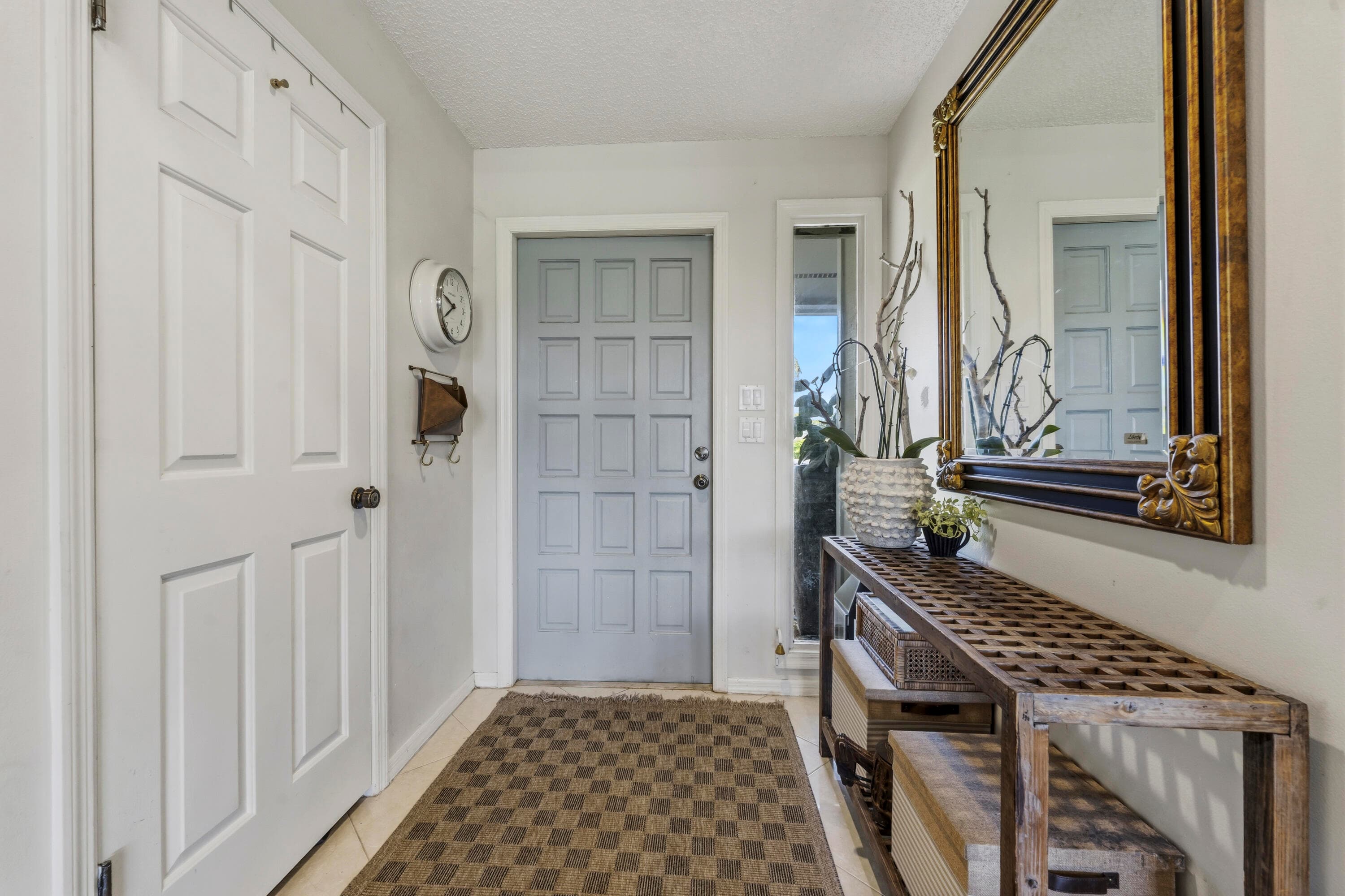 8015 SE Trenton Avenue, Hobe Sound, FL 33455 — photo 5 of 30