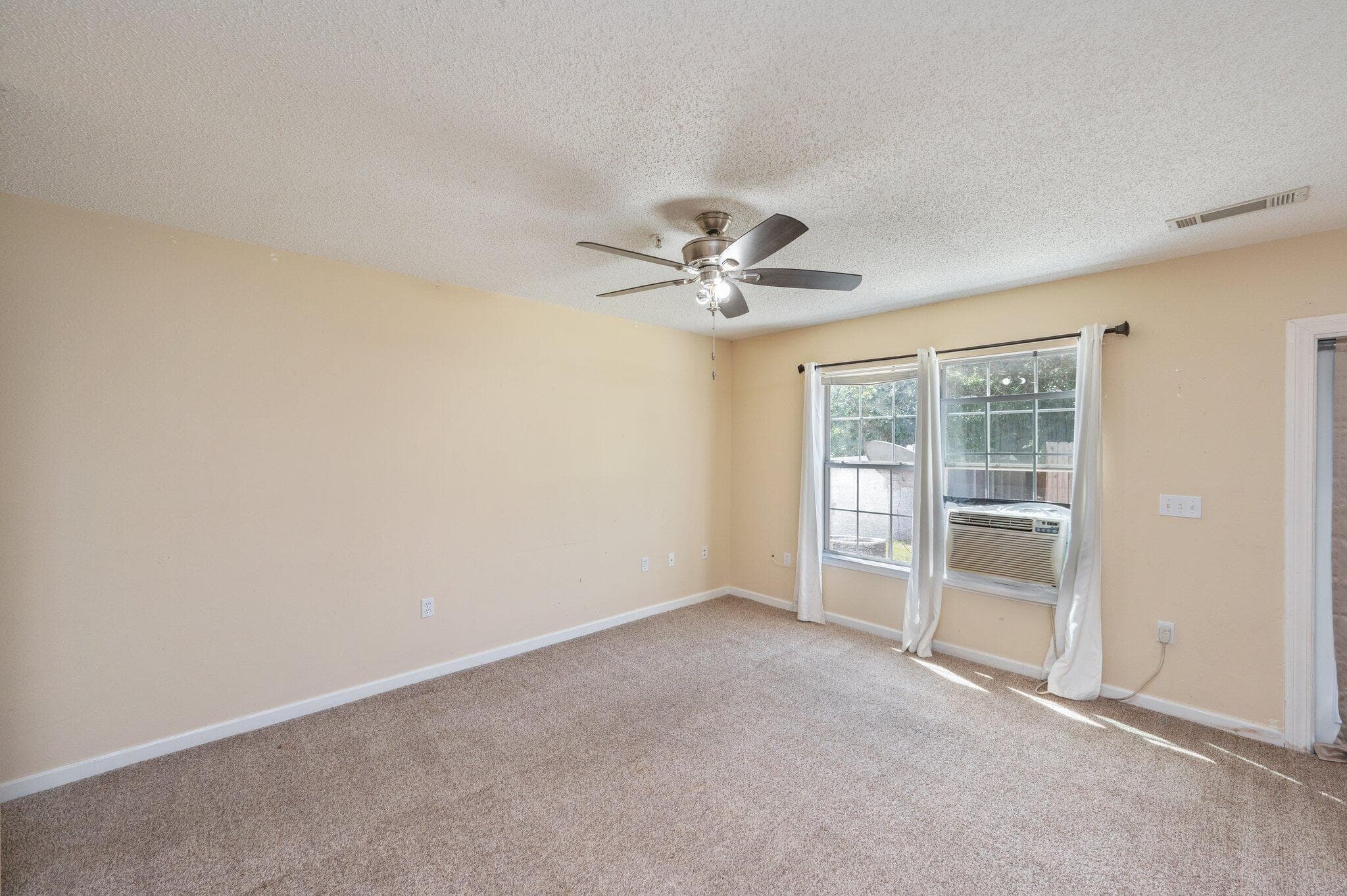 307 Crooked Pine Trail, Crestview, FL 32539 — photo 9 of 44