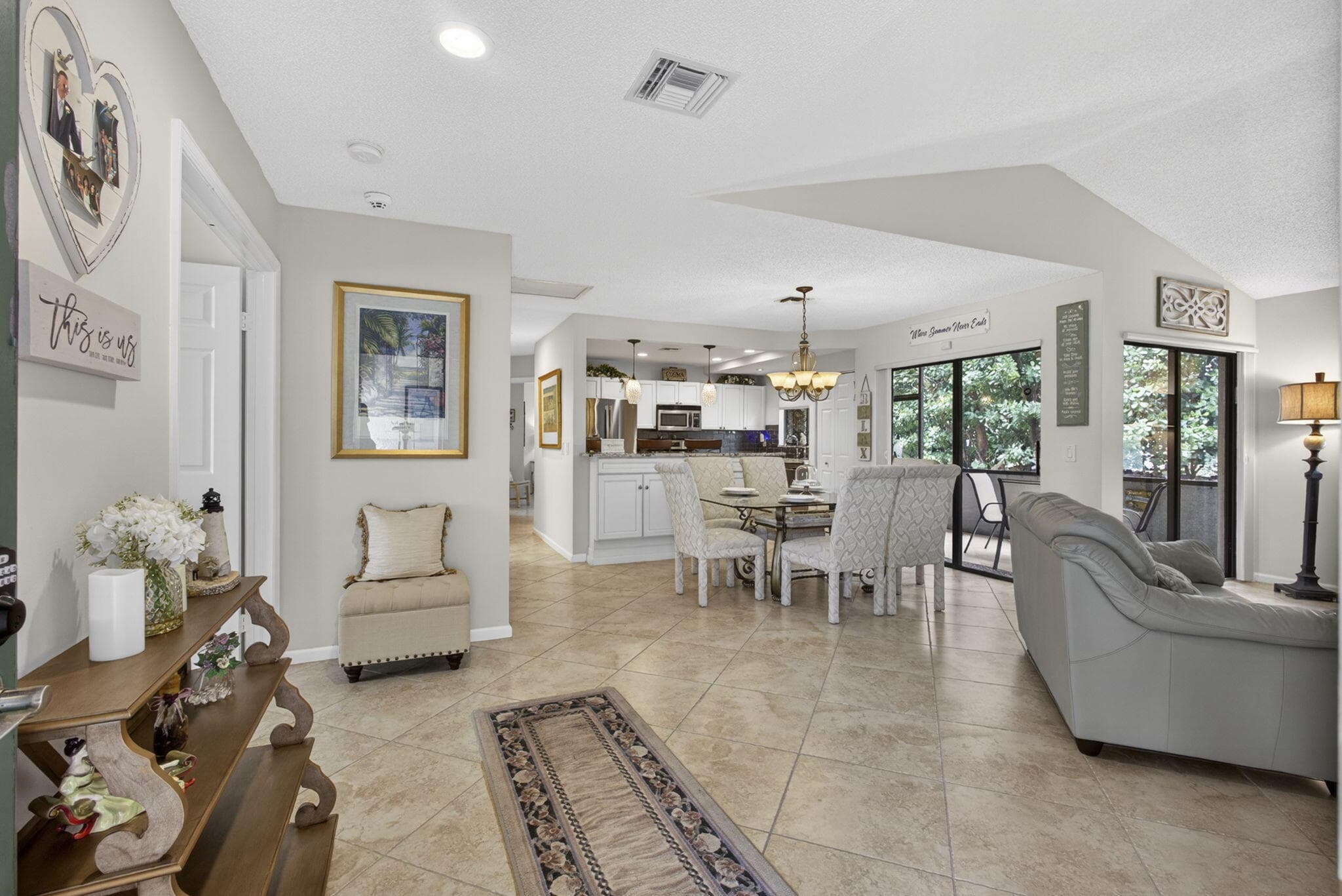 23 Lexington Lane W B, Palm Beach Gardens, FL 33418 — photo 1 of 44