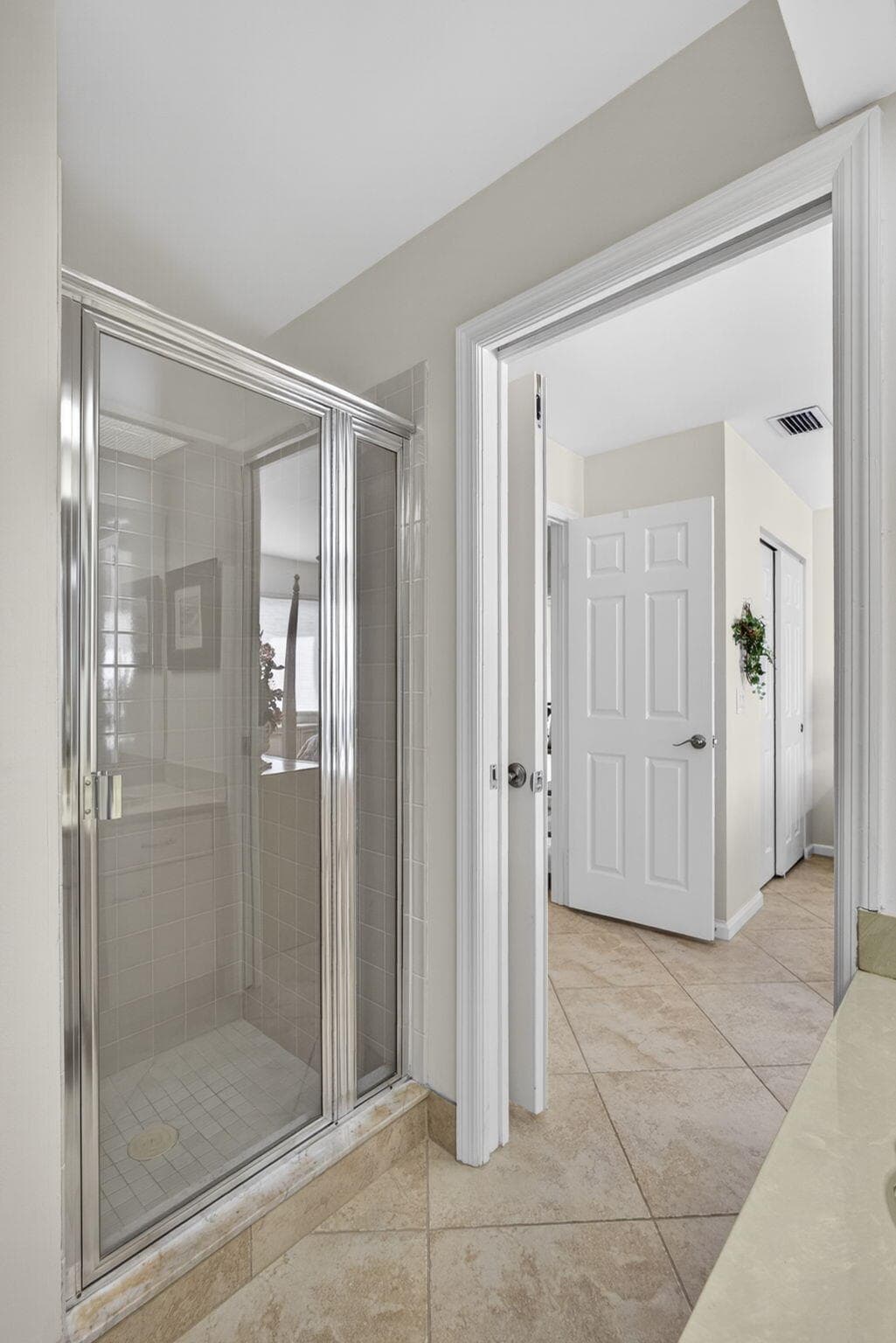 23 Lexington Lane W B, Palm Beach Gardens, FL 33418 — photo 31 of 44