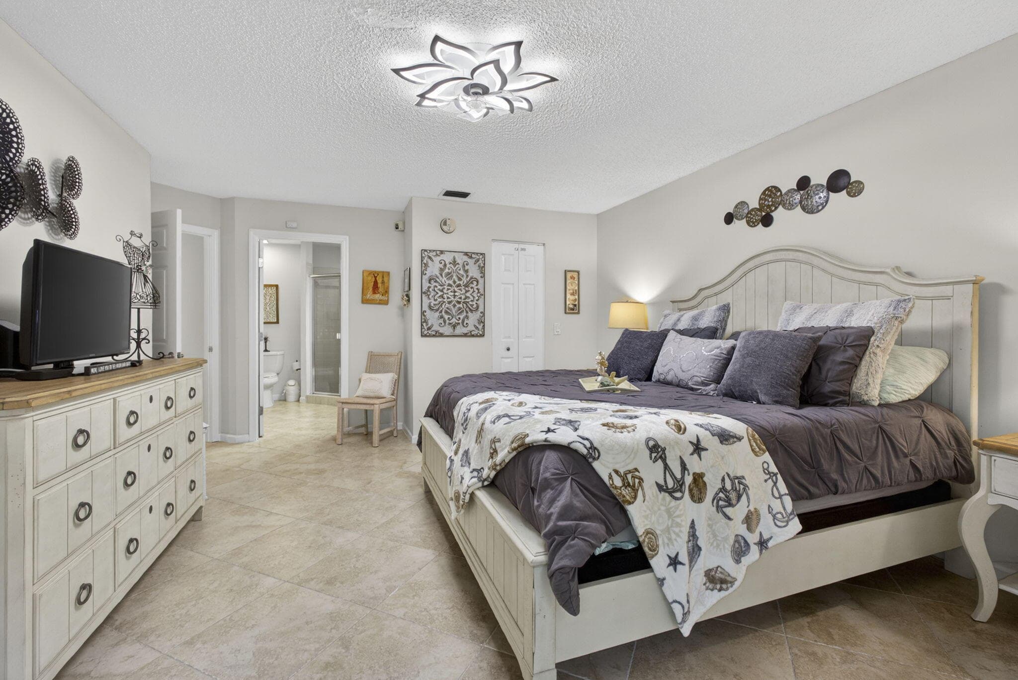 23 Lexington Lane W B, Palm Beach Gardens, FL 33418 — photo 11 of 44