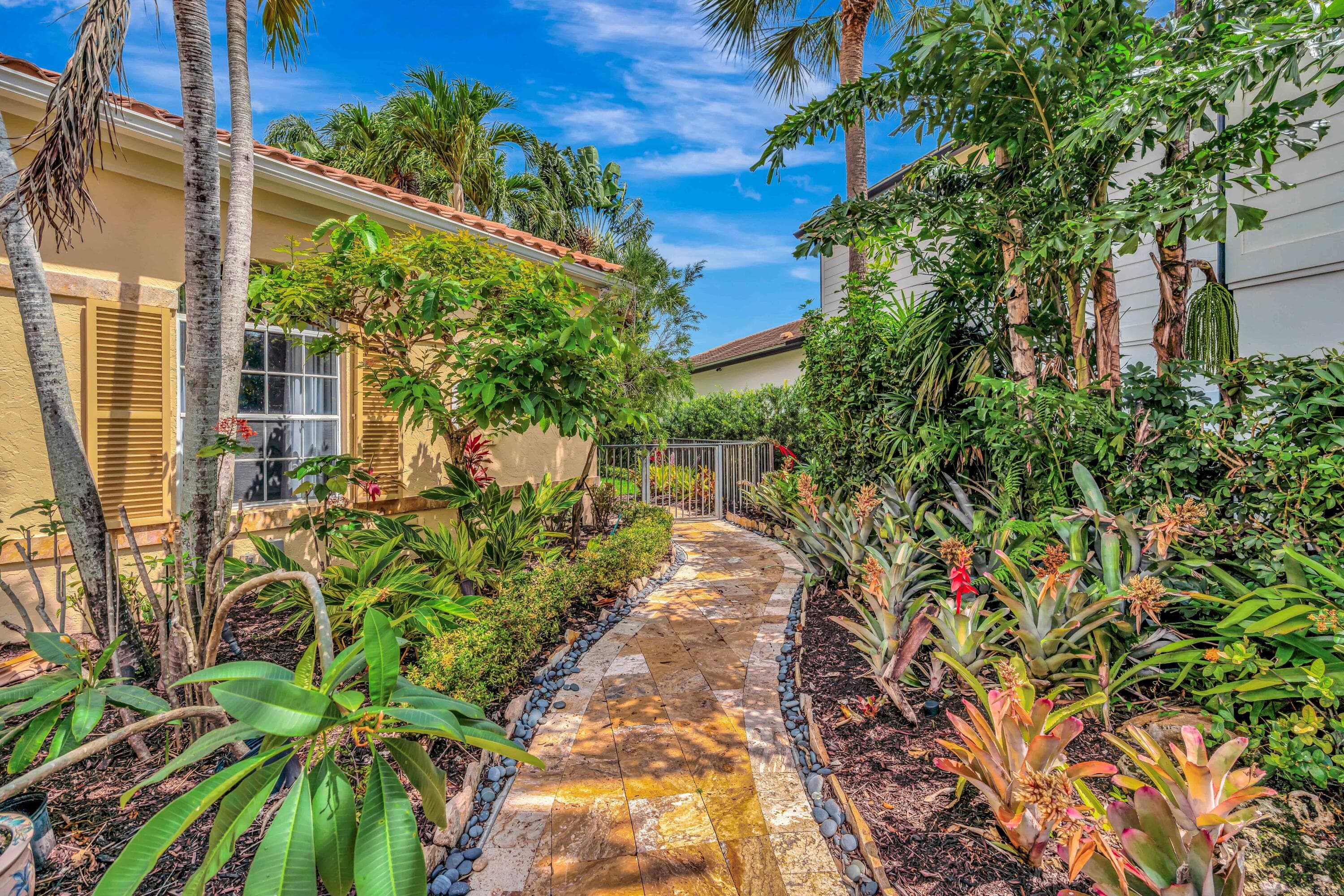 186 Golf Village Boulevard, Jupiter, FL 33458 — photo 4 of 93