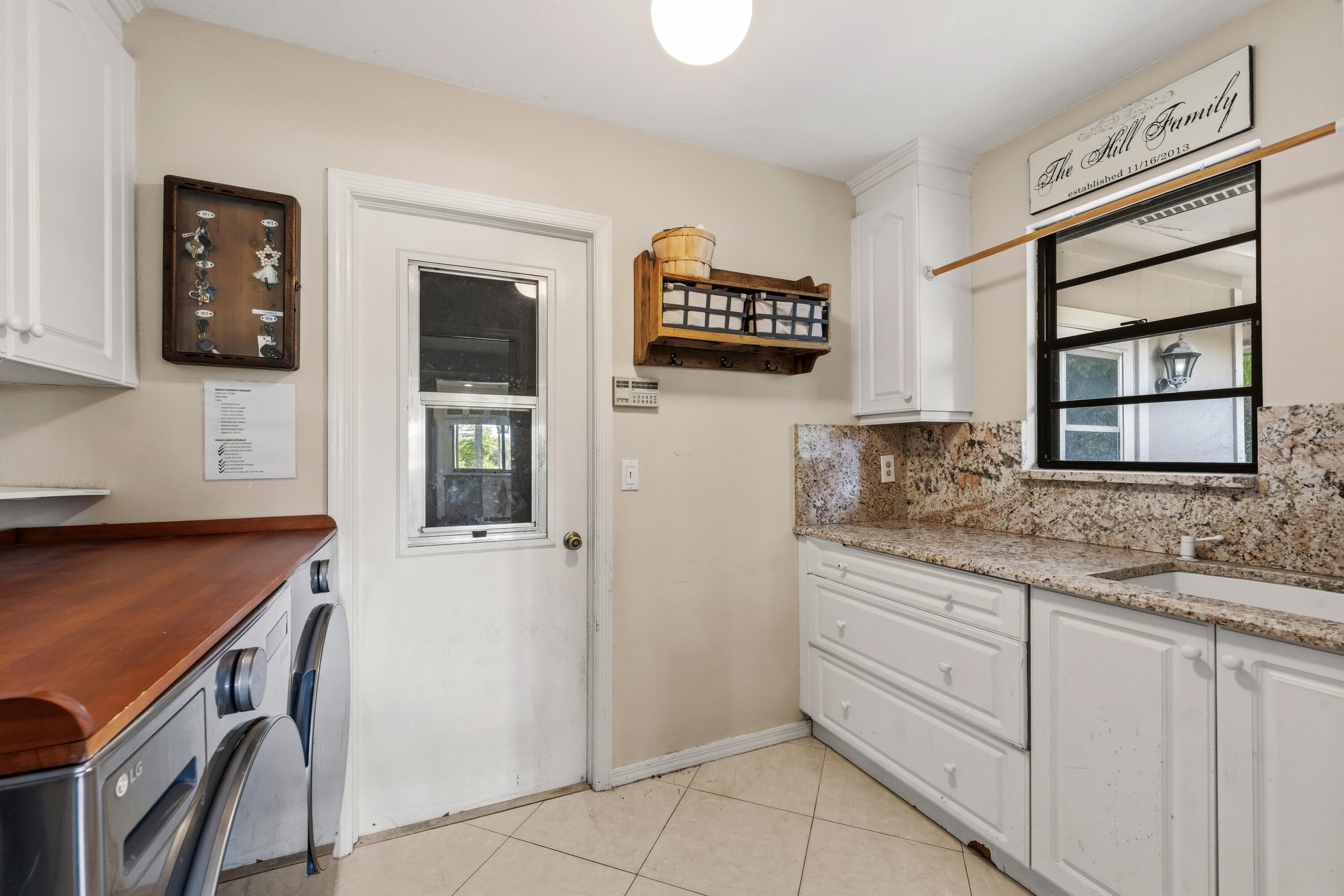 8015 SE Trenton Avenue, Hobe Sound, FL 33455 — photo 23 of 30