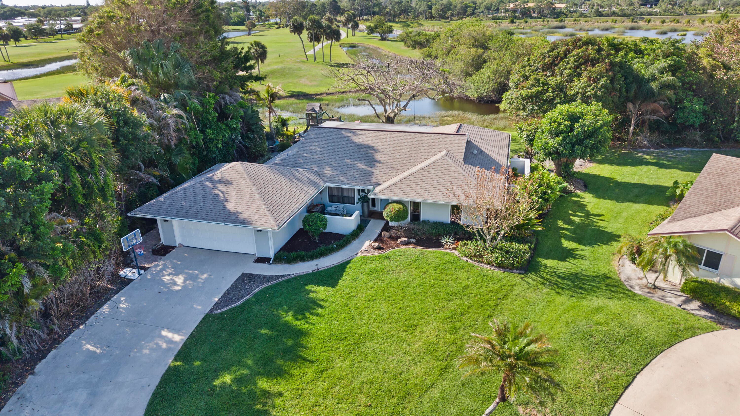 8015 SE Trenton Avenue, Hobe Sound, FL 33455 — photo 1 of 30