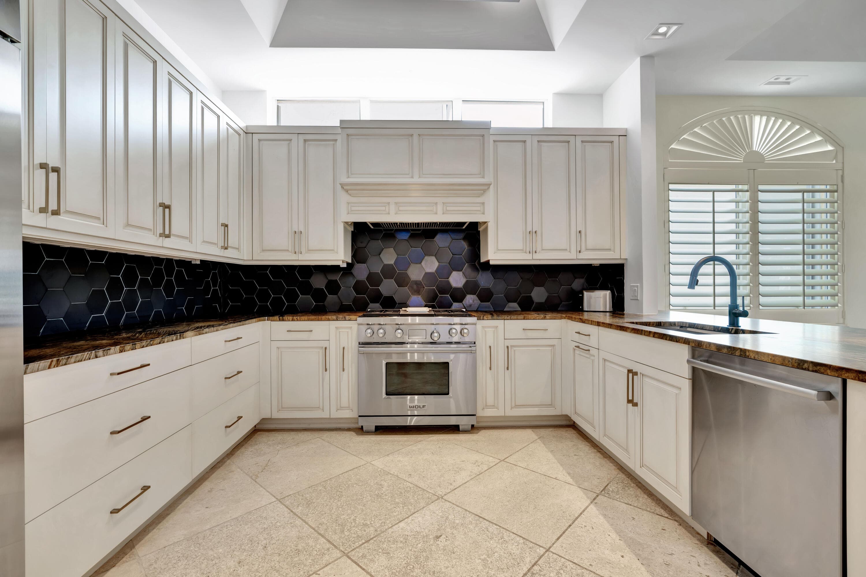 186 Golf Village Boulevard, Jupiter, FL 33458 — photo 18 of 93