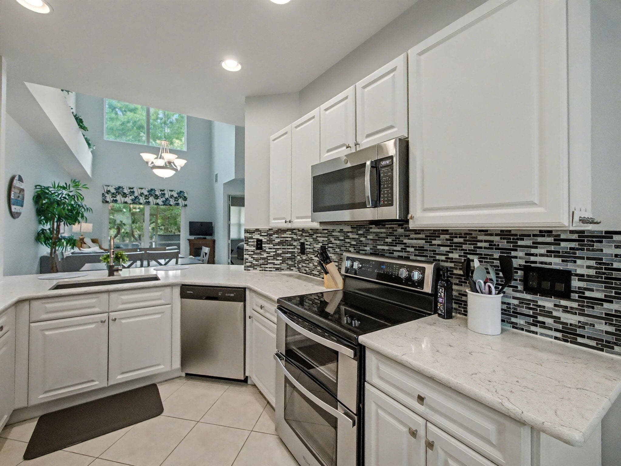 8111 Carnoustie Place, Port St. Lucie, FL 34986 — photo 4 of 30