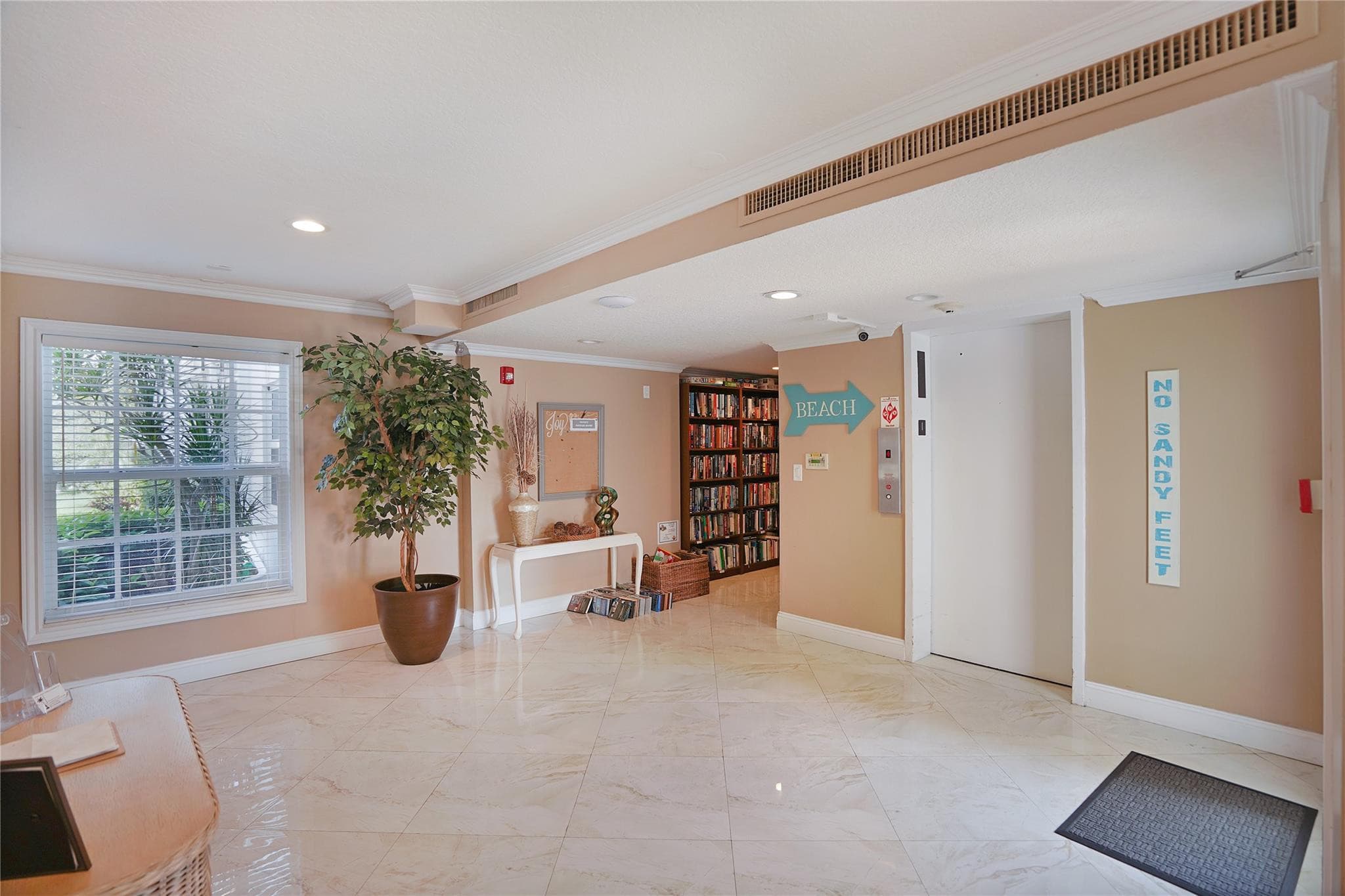 1461 S Ocean Boulevard 107, Lauderdale-By-The-Sea, FL 33062 — photo 20 of 55