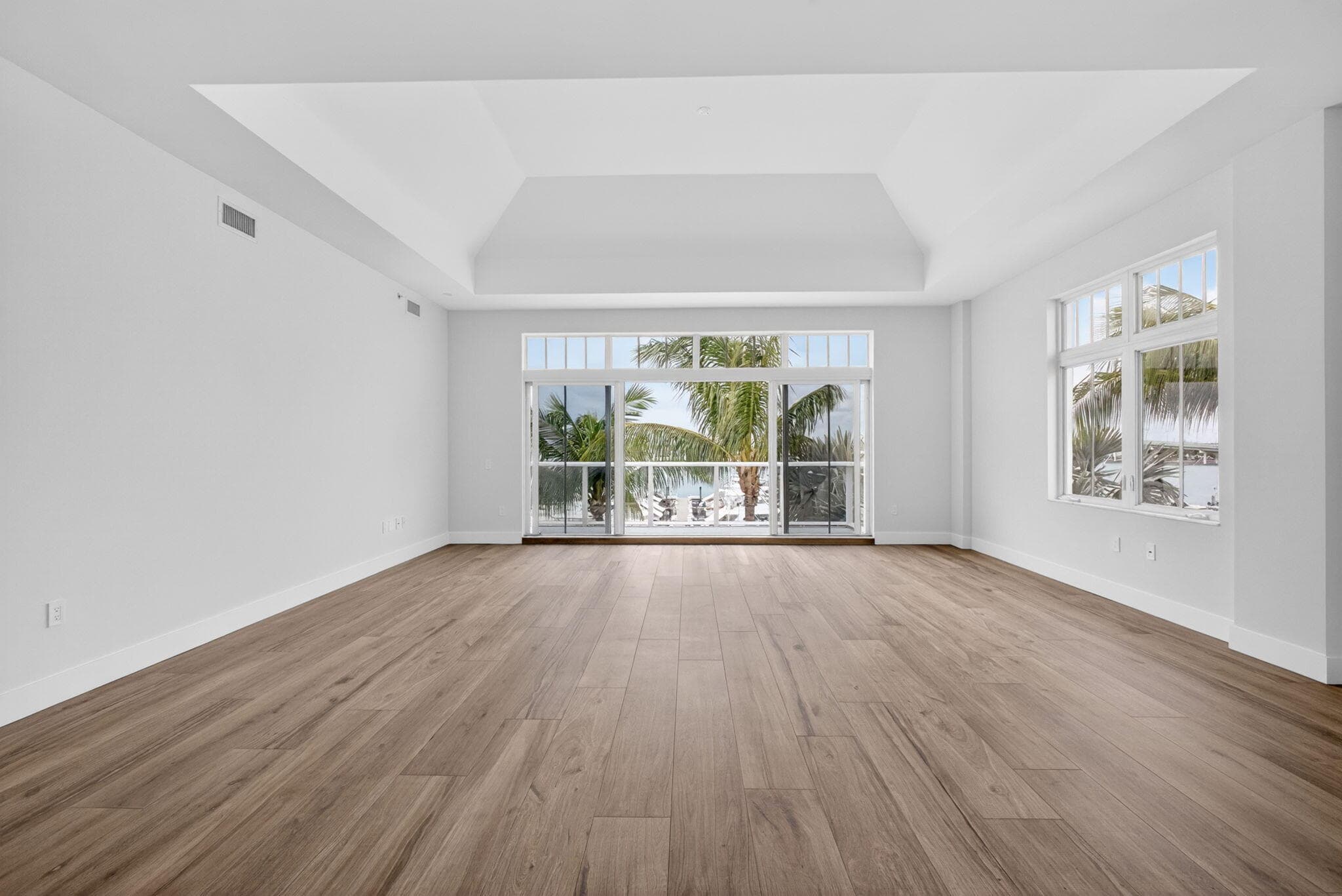 176 Lake Drive 1-302, Palm Beach Shores, FL 33404 — photo 12 of 56