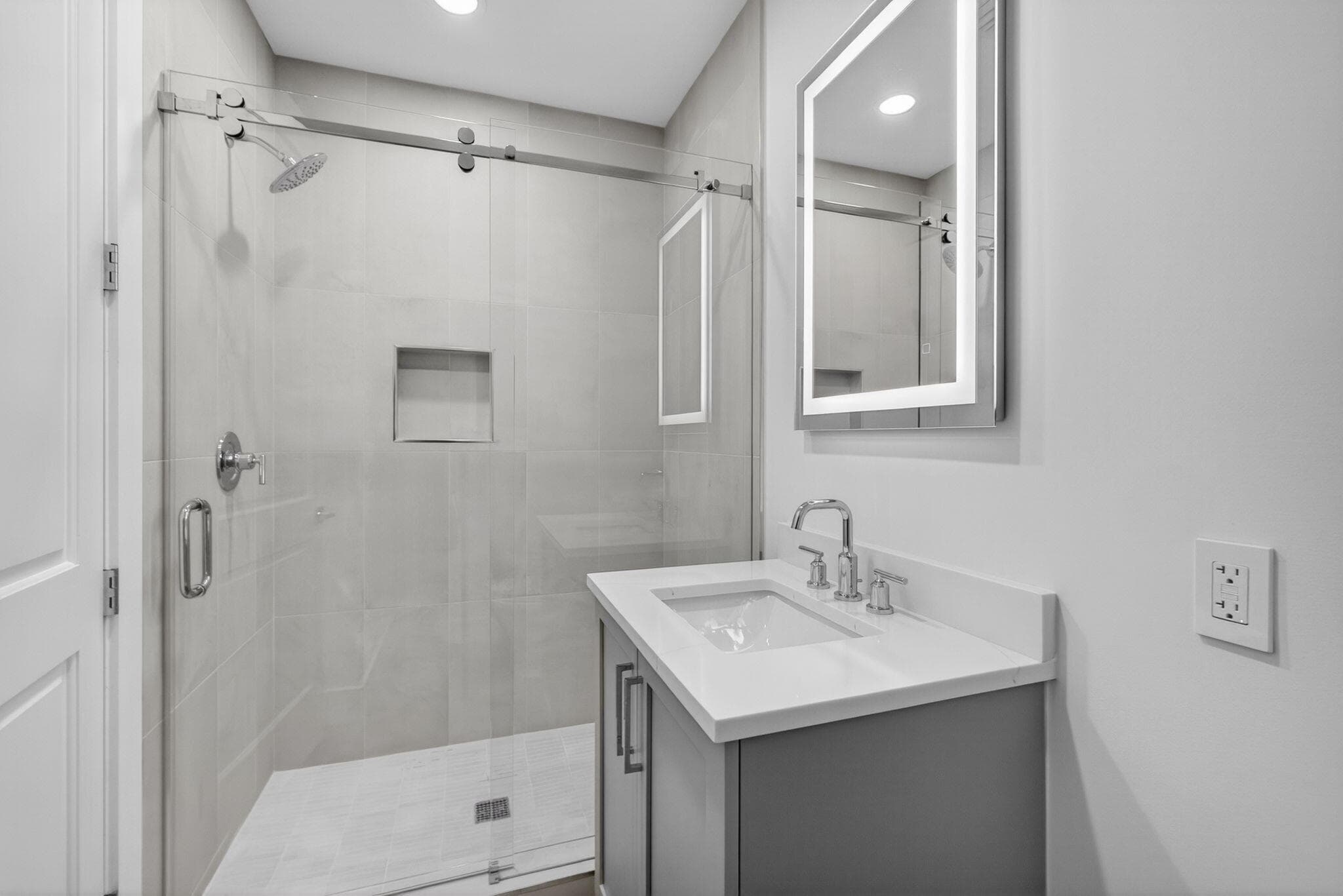 176 Lake Drive 1-302, Palm Beach Shores, FL 33404 — photo 30 of 56