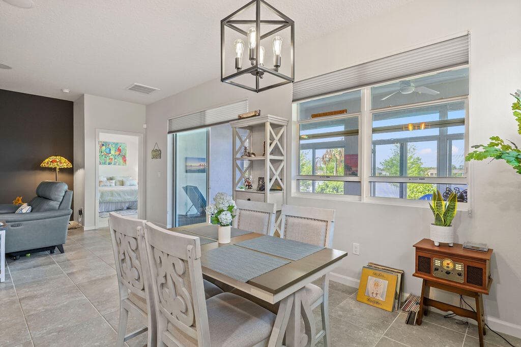 2165 SW Hawk River Dr Drive SW, Vero Beach, FL 32962 — photo 16 of 56