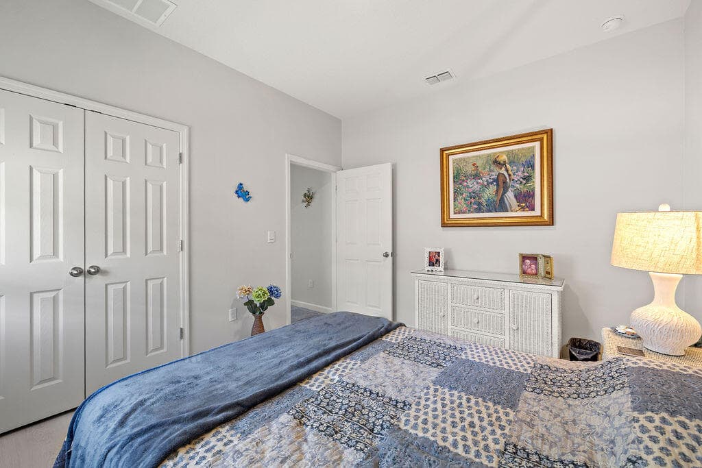 2165 SW Hawk River Dr Drive SW, Vero Beach, FL 32962 — photo 27 of 56