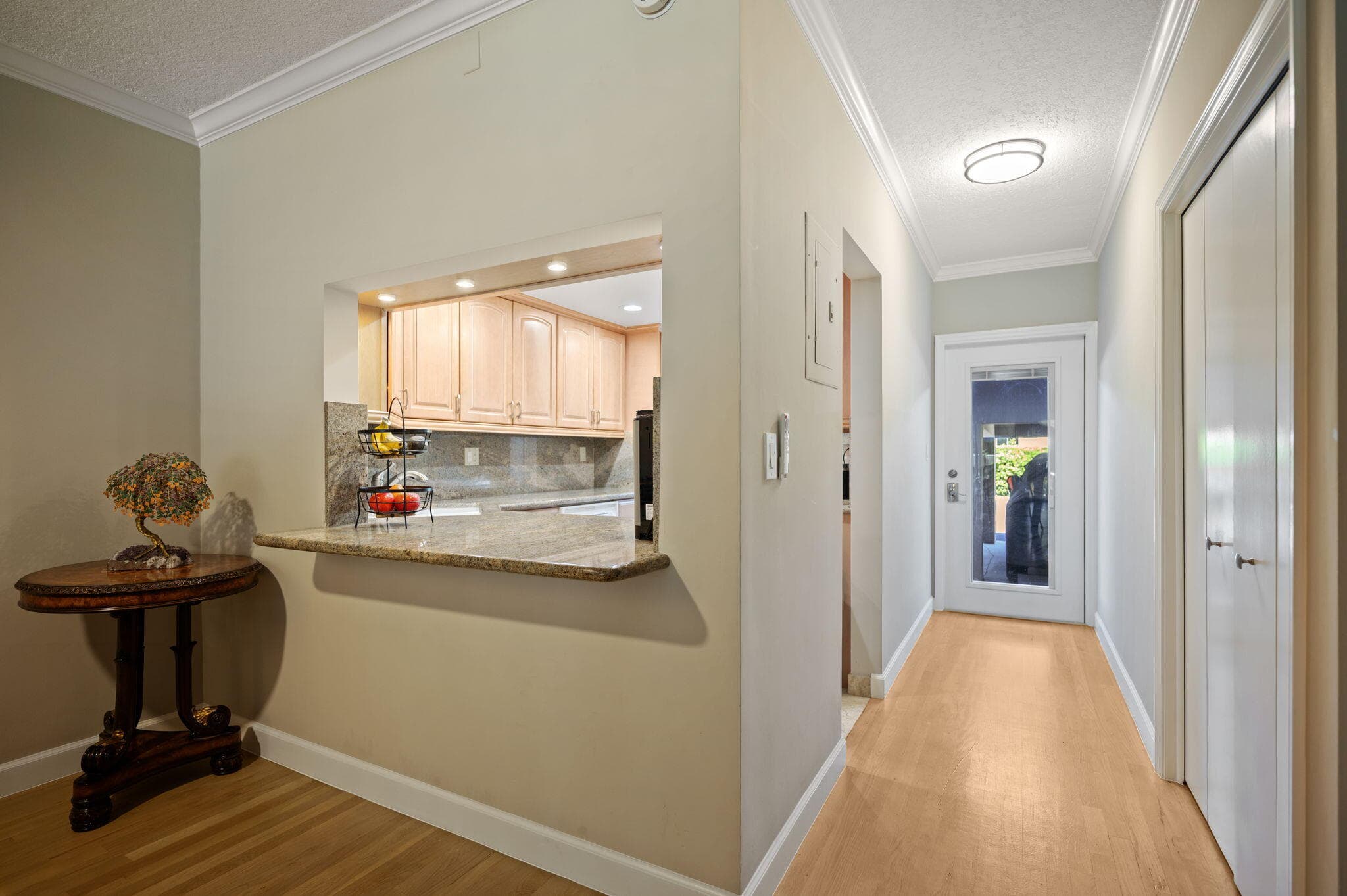 900 SW 12th Street 105, Fort Lauderdale, FL 33315 — photo 4 of 29