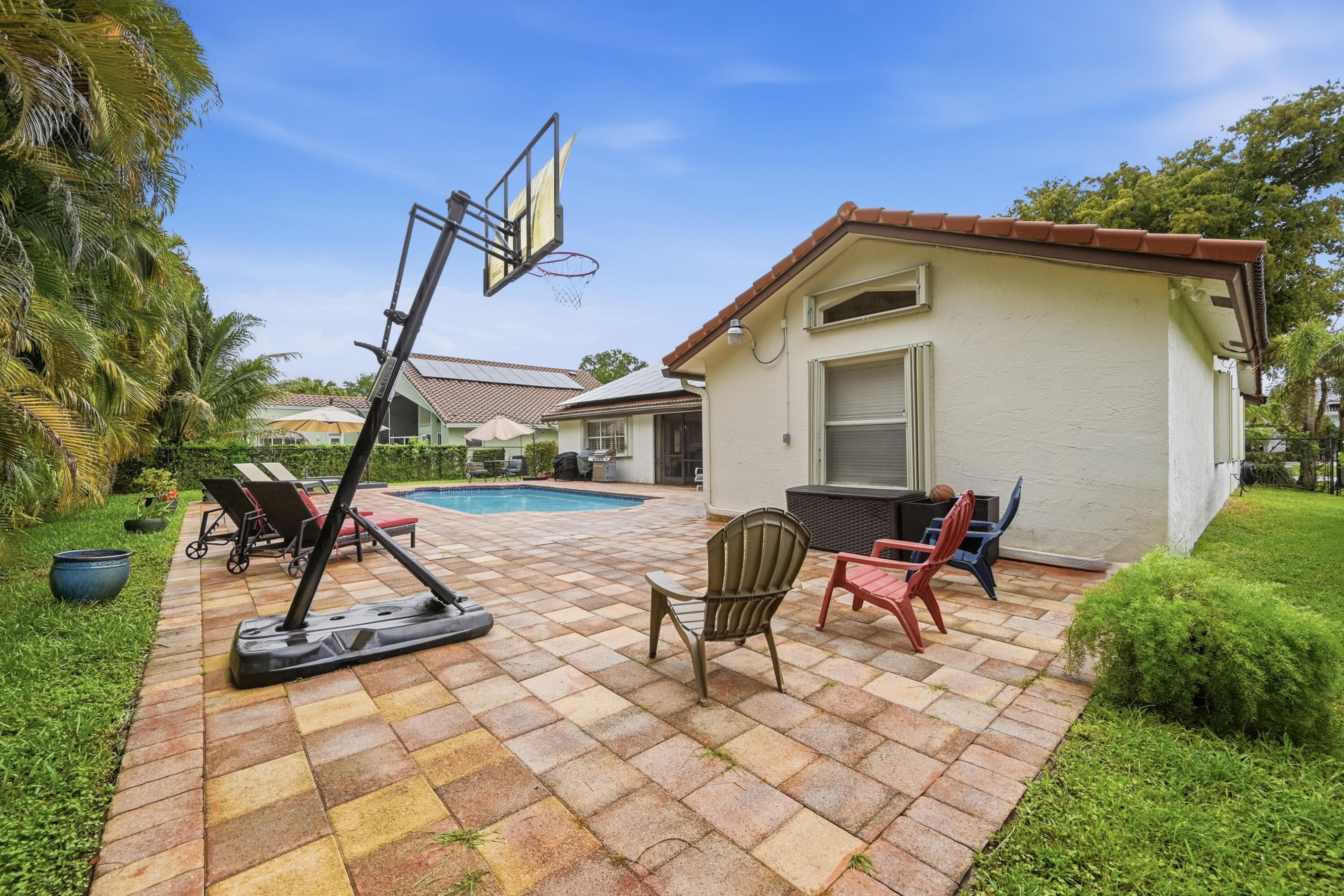 12043 SW 1st Street, Coral Springs, FL 33071 — photo 14 of 35