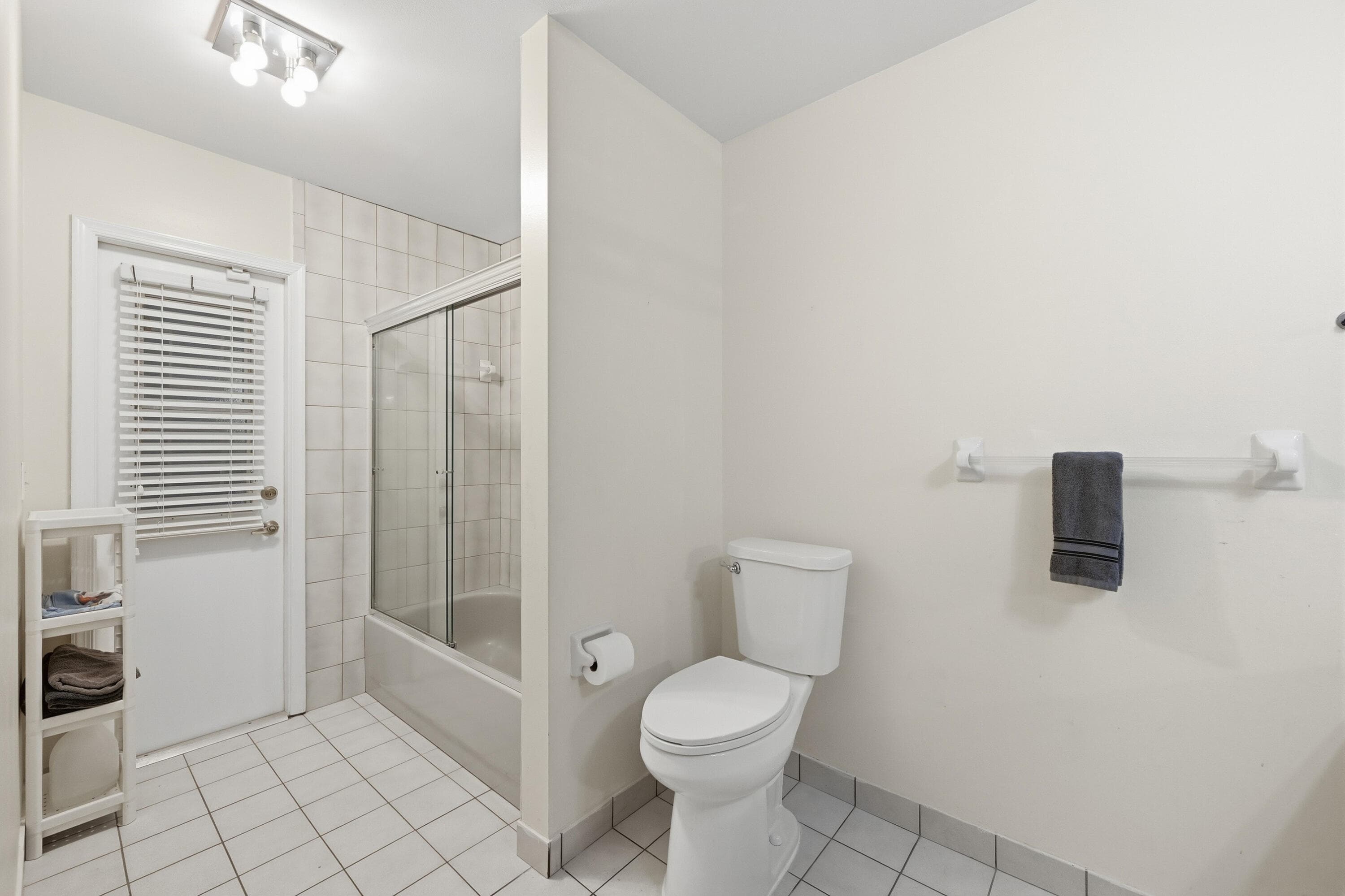 12043 SW 1st Street, Coral Springs, FL 33071 — photo 19 of 35
