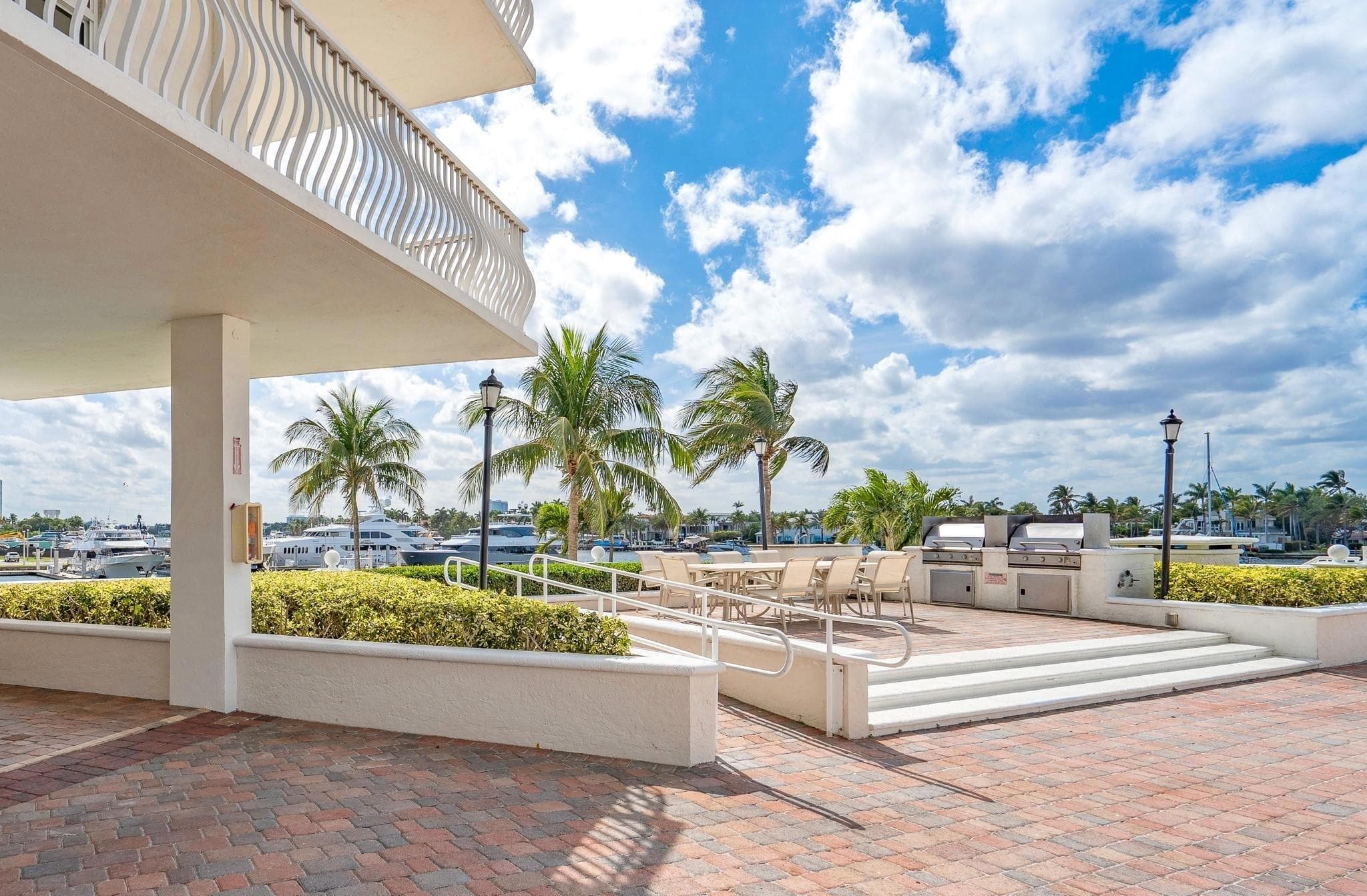1 Las Olas Circle 1211, Fort Lauderdale, FL 33316 — photo 31 of 47